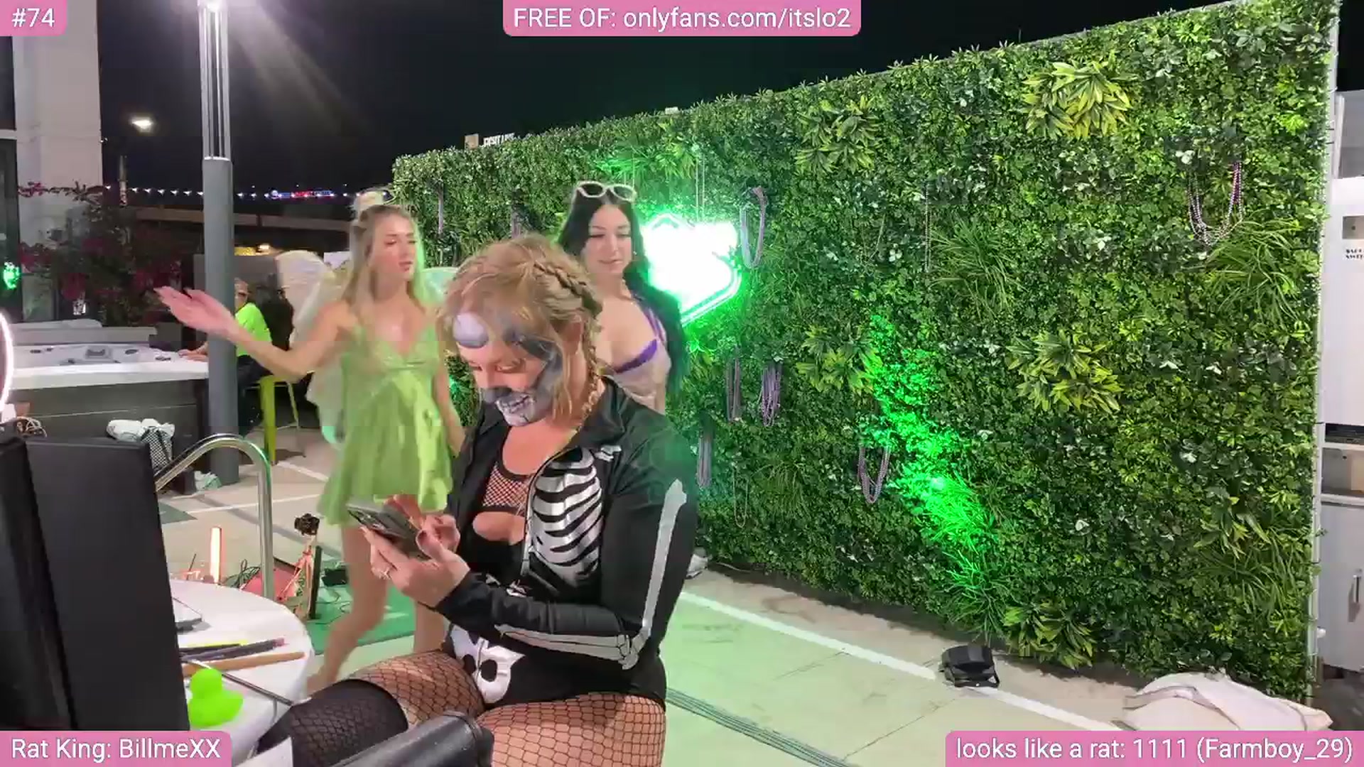 Gallery image thumbnail from ItsLo's myfreecams stream on, 10/09/2025, 05:16 image 3 of 20