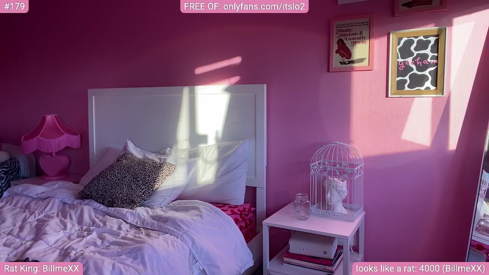 Gallery image thumbnail from ItsLo's myfreecams stream on, 01/06/2026, 23:30 image 10 of 20