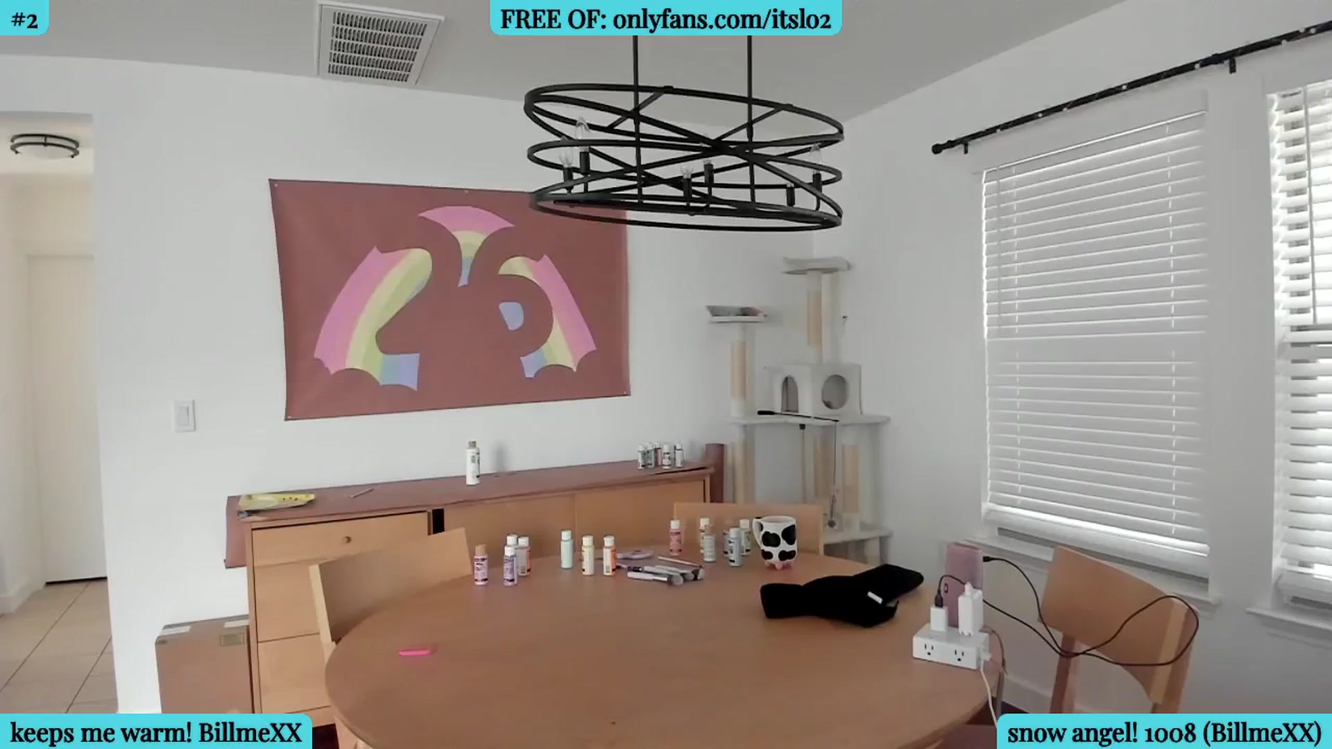 Gallery image thumbnail from ItsLo's myfreecams stream on, 03/12/2026, 23:12 image 13 of 20