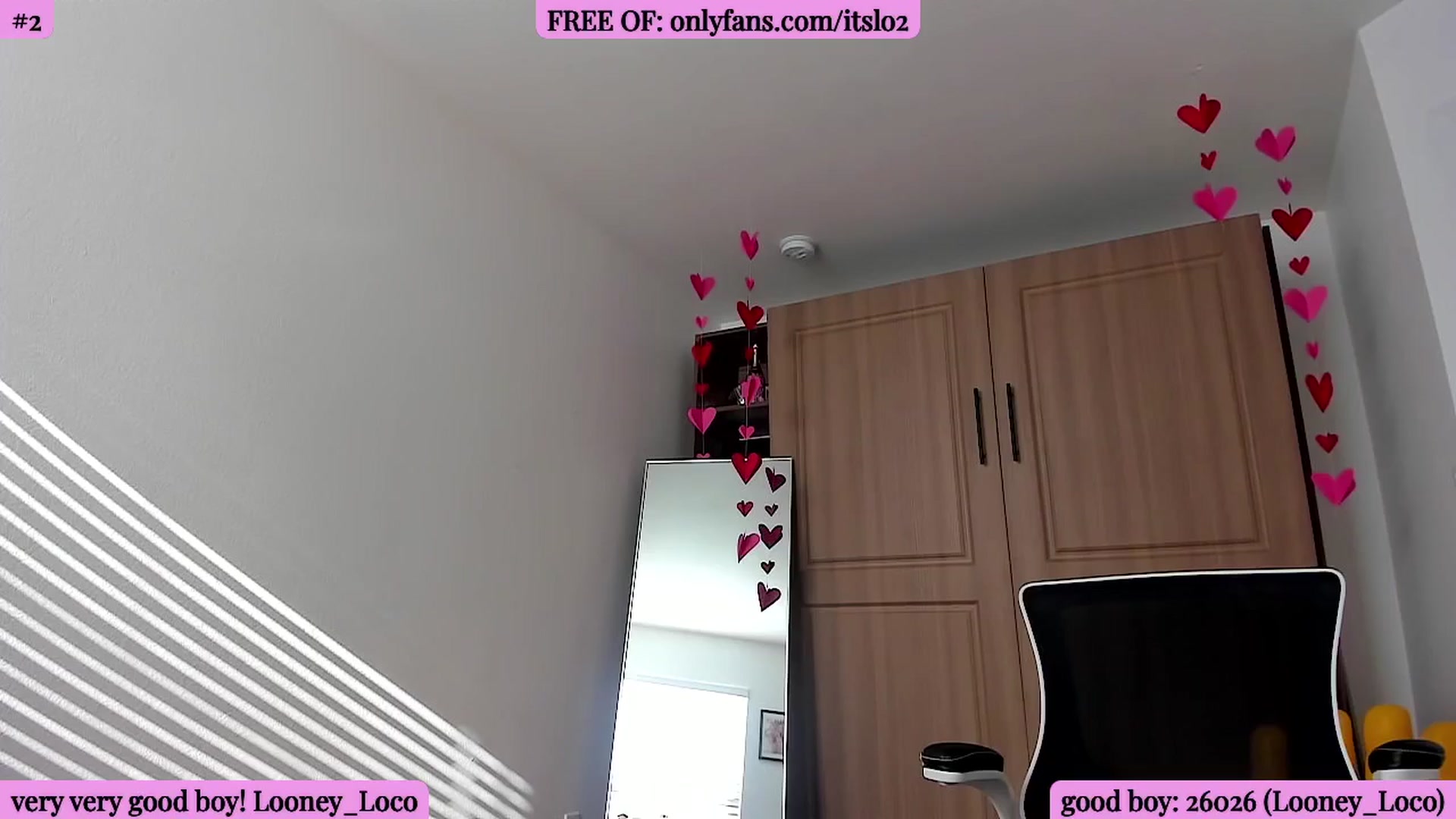 Gallery image thumbnail from ItsLo's myfreecams stream on, 03/24/2026, 23:01 image 6 of 20