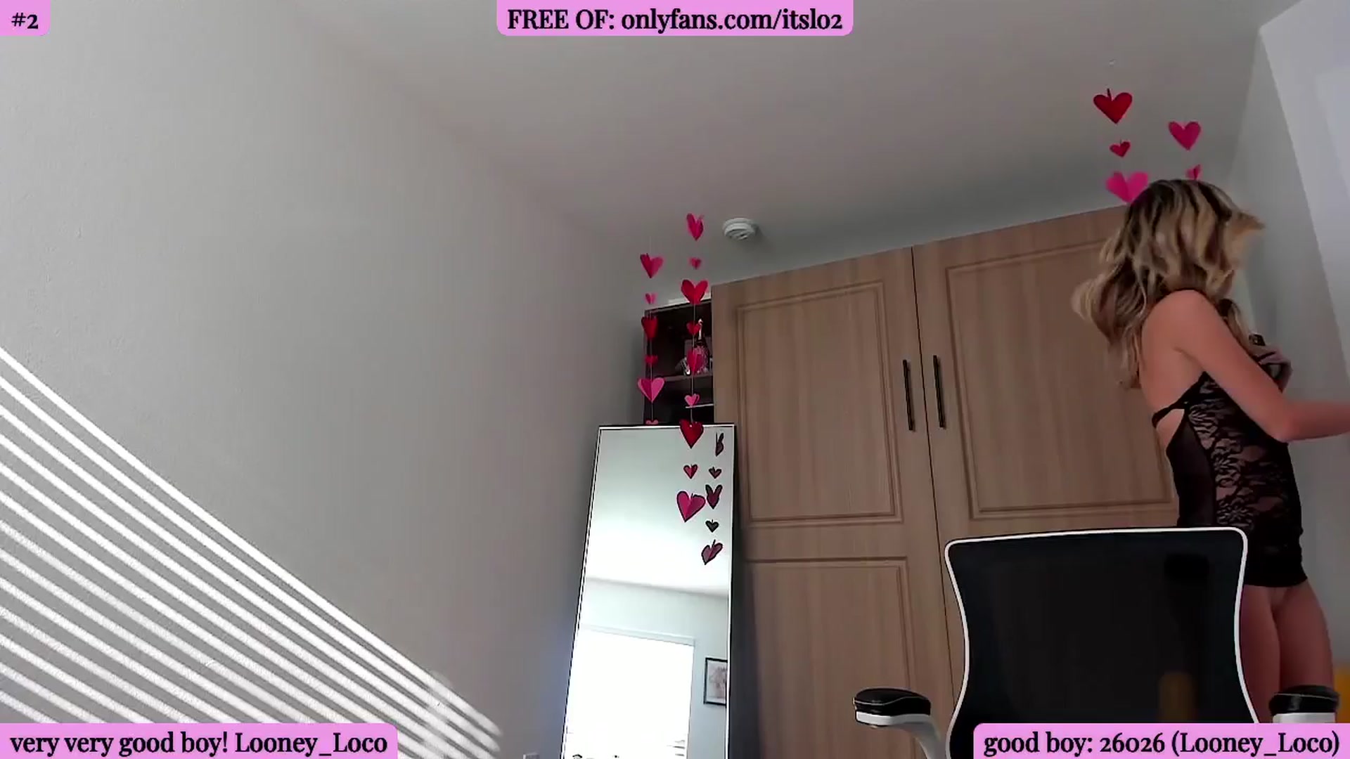 Gallery image thumbnail from ItsLo's myfreecams stream on, 03/24/2026, 23:01 image 7 of 20