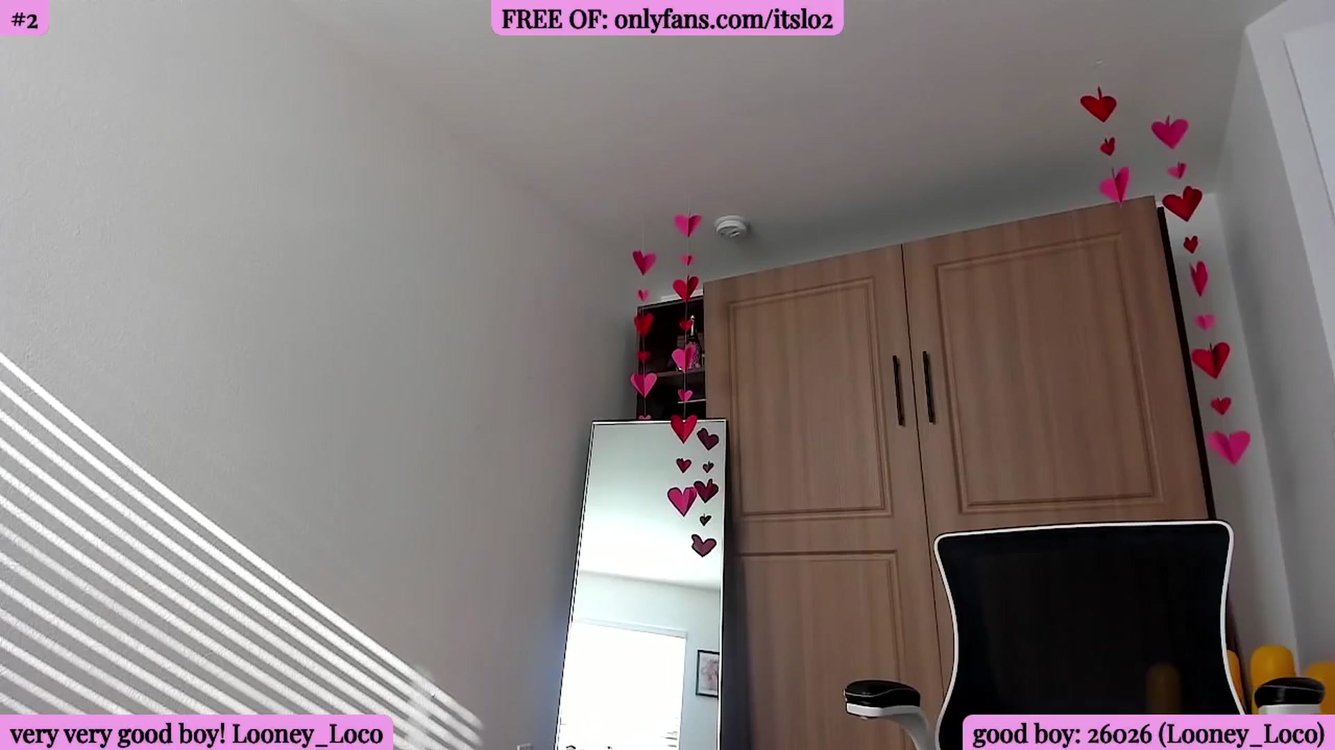 Gallery image thumbnail from ItsLo's myfreecams stream on, 03/24/2026, 23:01 image 5 of 20