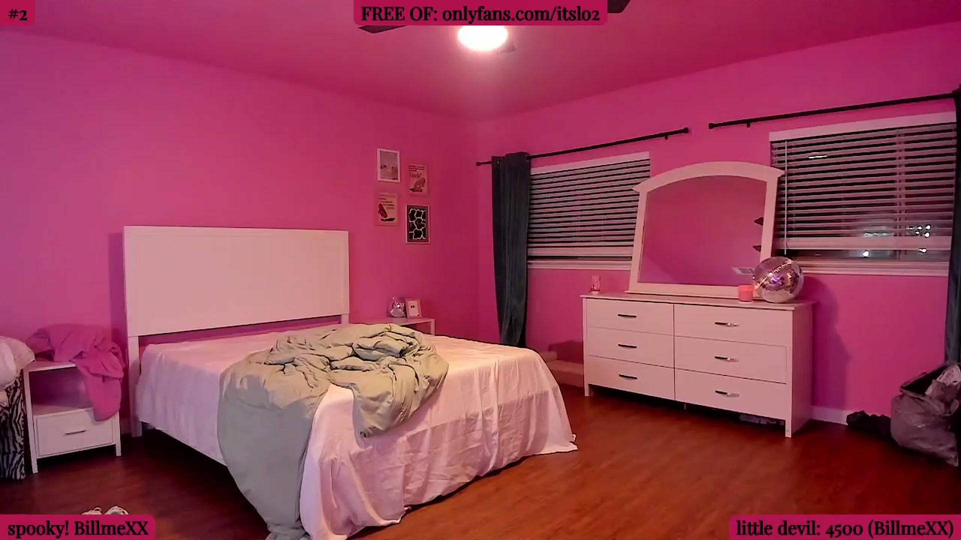 Gallery image thumbnail from ItsLo's myfreecams stream on, 03/27/2026, 03:37 image 6 of 20