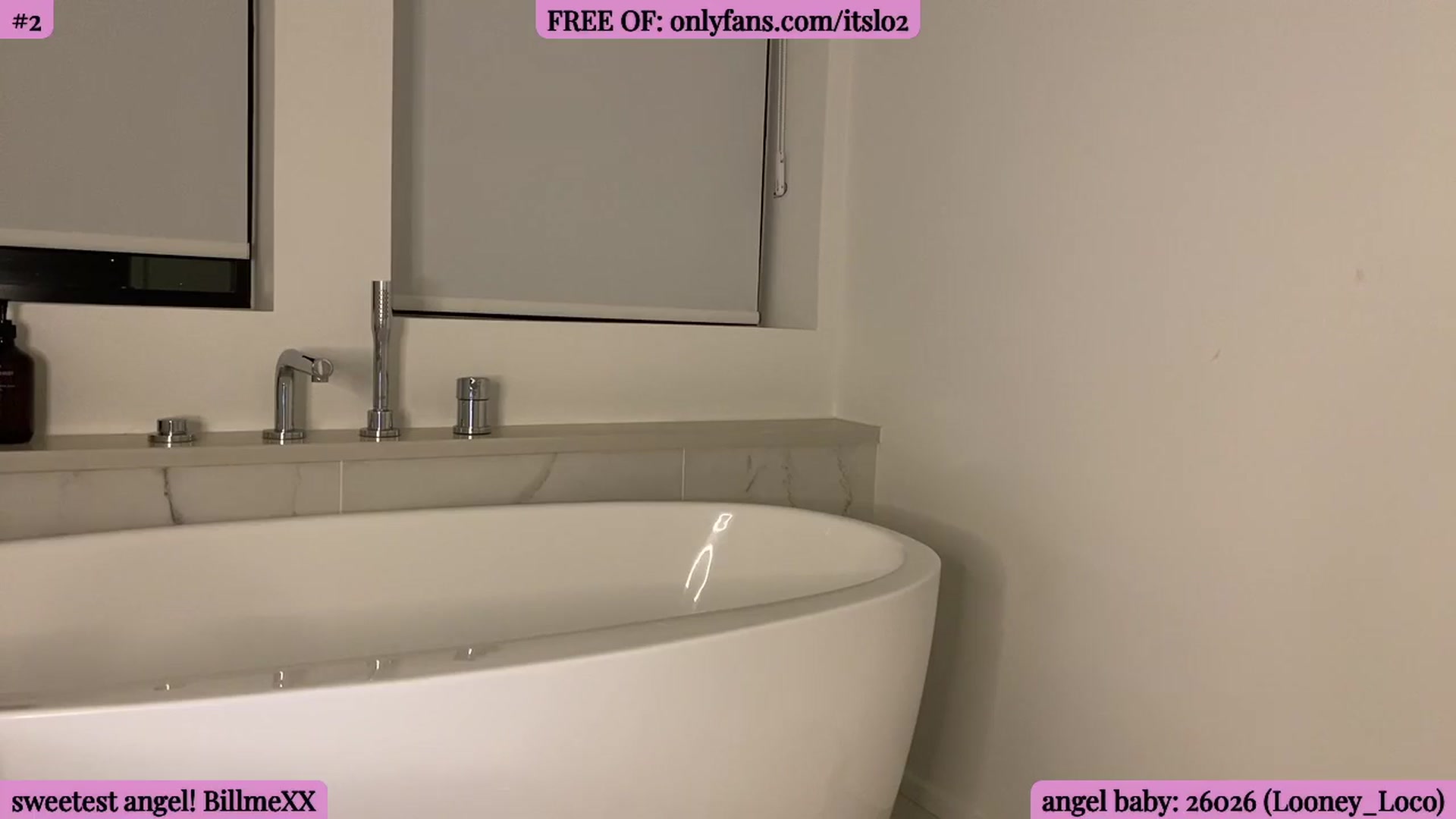 Gallery image thumbnail from ItsLo's myfreecams stream on, 03/30/2026, 05:09 image 15 of 20
