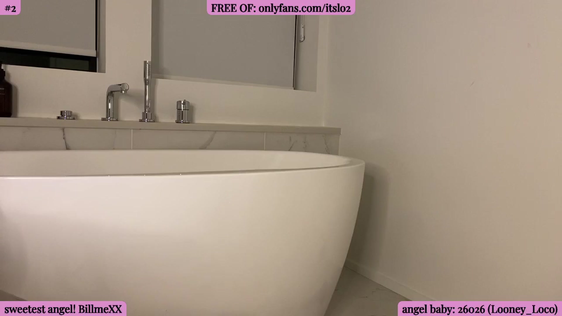 Gallery image thumbnail from ItsLo's myfreecams stream on, 03/30/2026, 05:09 image 10 of 20