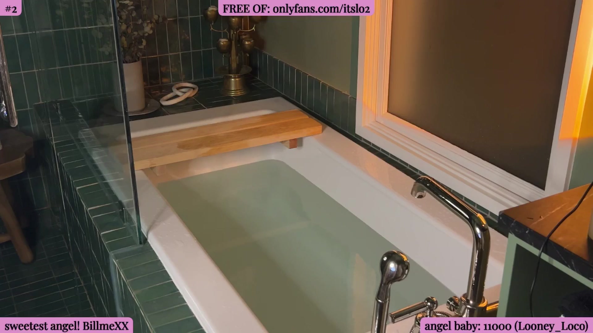 Gallery image thumbnail from ItsLo's myfreecams stream on, 04/01/2026, 02:45 image 20 of 20