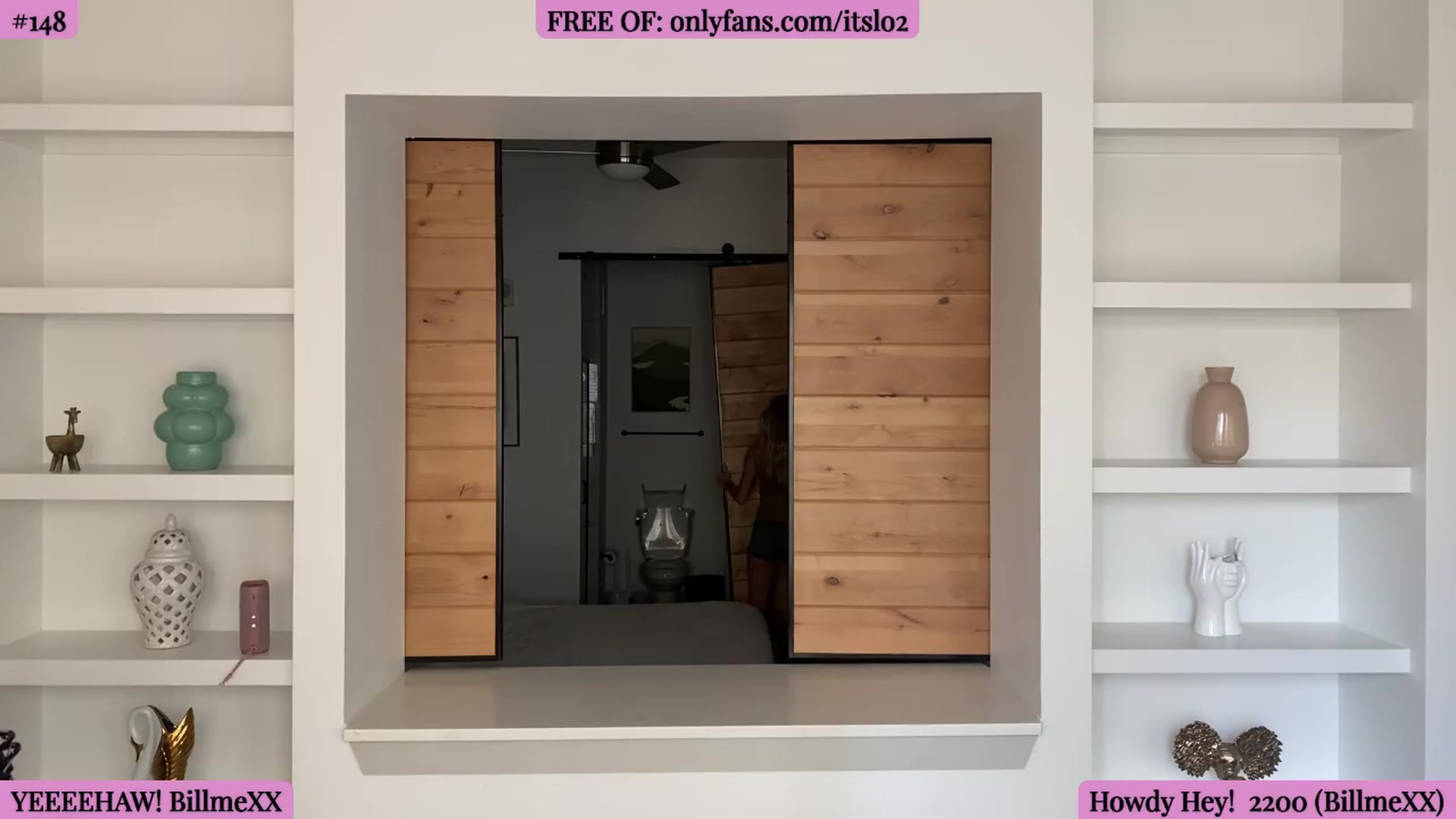 Gallery image thumbnail from ItsLo's myfreecams stream on, 06/24/2026, 23:31 image 17 of 20