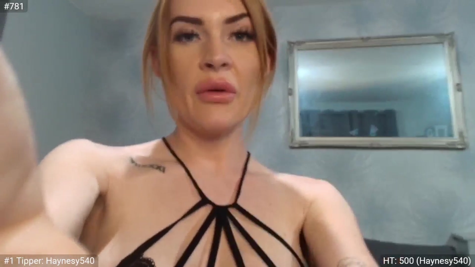 Gallery image thumbnail from ItsLolaLauren's myfreecams stream on, 07/13/2025, 22:26 image 13 of 20