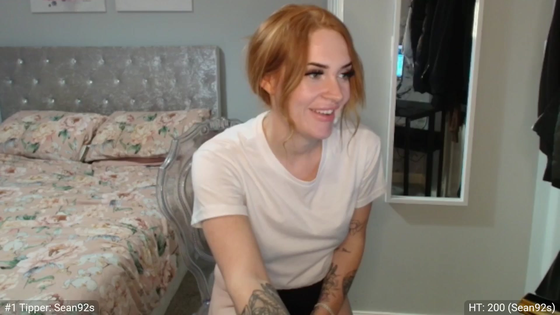 Gallery image thumbnail from ItsLolaLauren's myfreecams stream on, 09/17/2025, 21:27 image 14 of 20