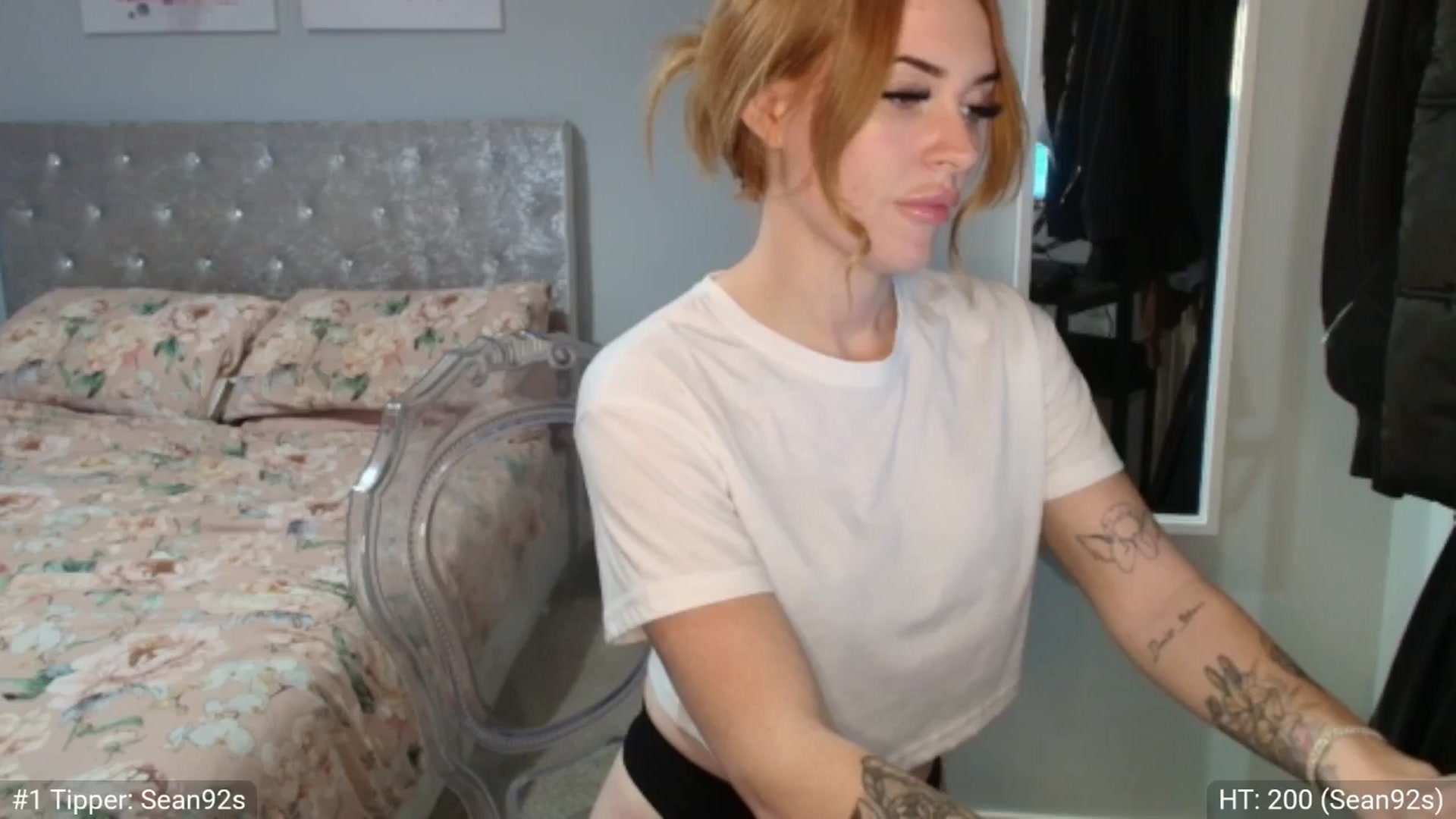 Gallery image thumbnail from ItsLolaLauren's myfreecams stream on, 09/17/2025, 21:27 image 6 of 20