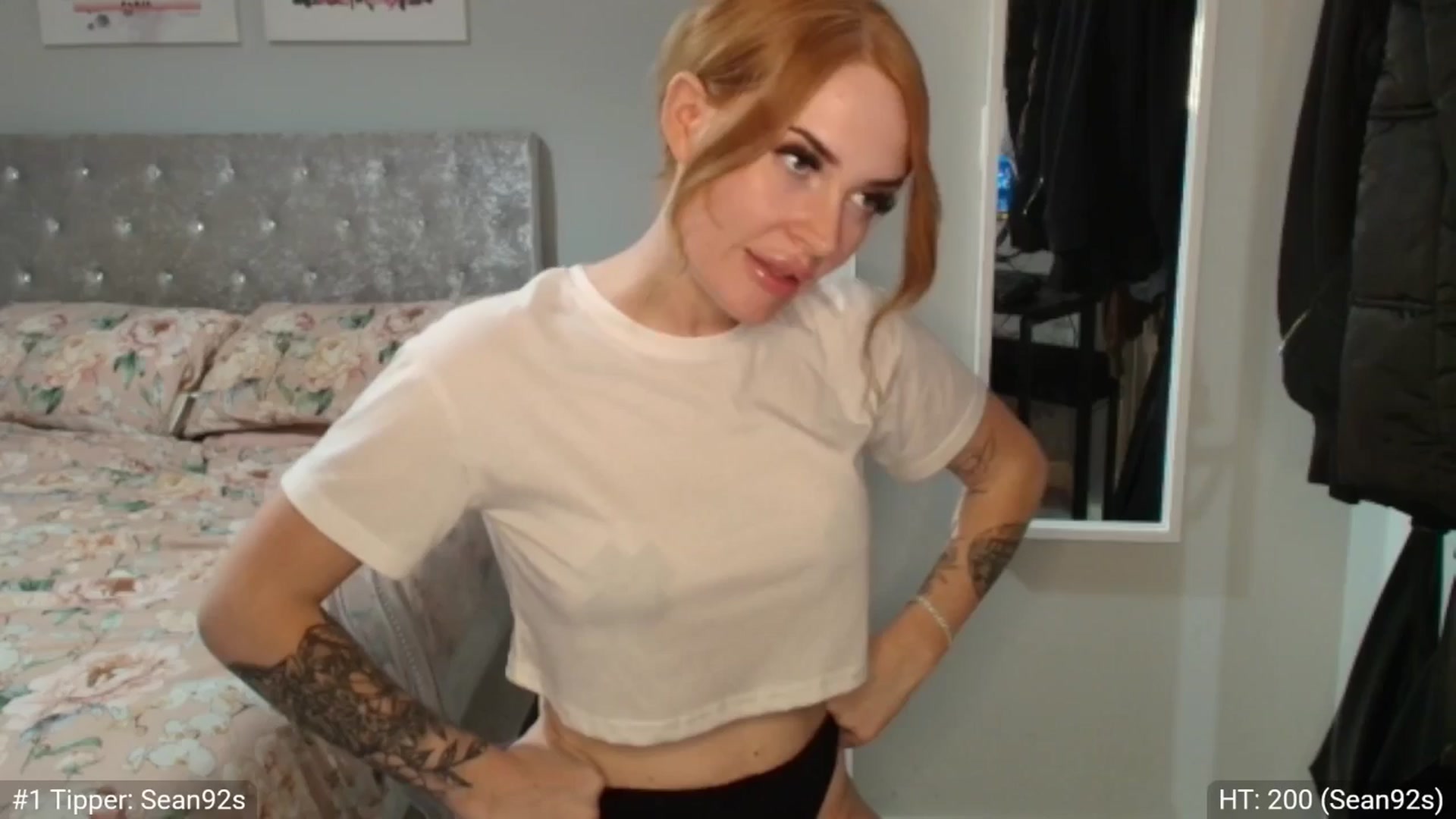 Gallery image thumbnail from ItsLolaLauren's myfreecams stream on, 09/17/2025, 21:27 image 2 of 20