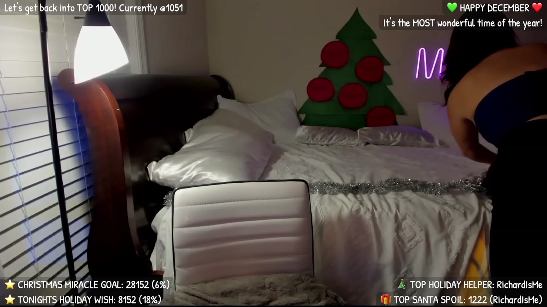 Gallery image thumbnail from ItsMar's myfreecams stream on, 12/11/2022, 08:19 image 8 of 20