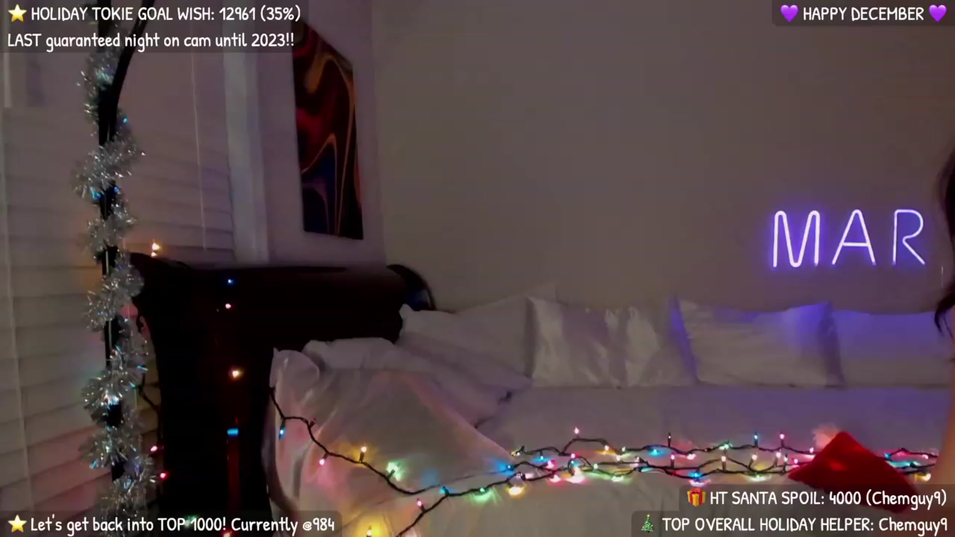 Gallery image thumbnail from ItsMar's myfreecams stream on, 12/17/2022, 06:26 image 7 of 20