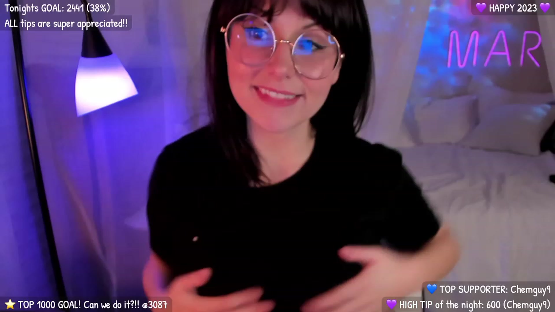 Gallery image thumbnail from ItsMar's myfreecams stream on, 01/19/2023, 05:19 image 10 of 20