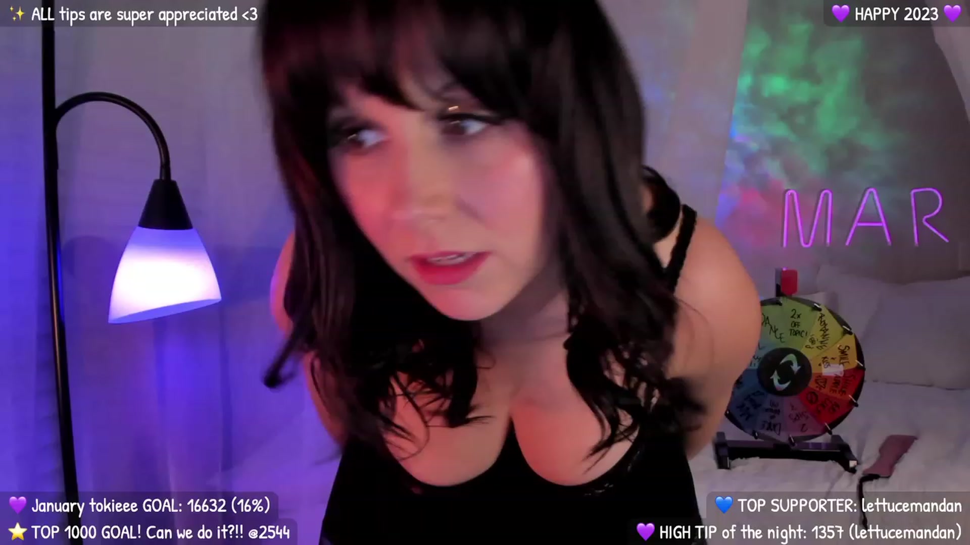Gallery image thumbnail from ItsMar's myfreecams stream on, 01/22/2023, 07:54 image 9 of 20