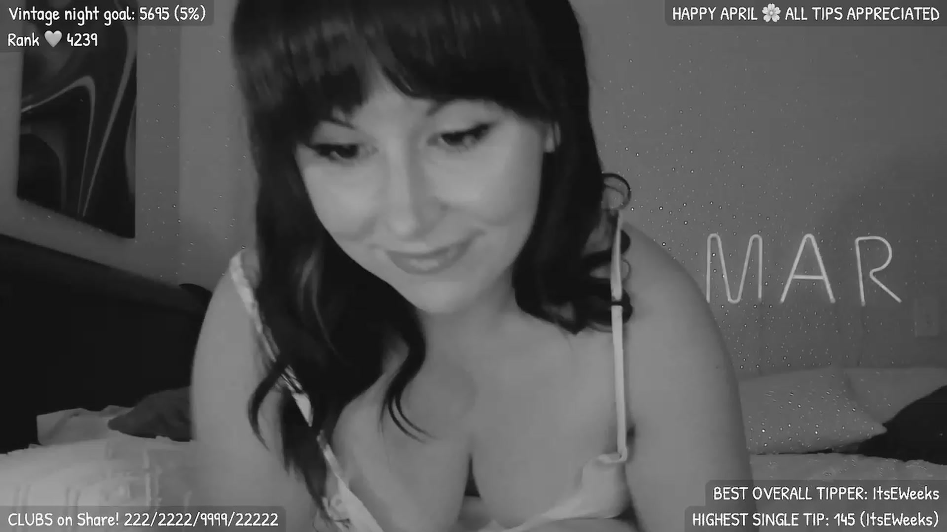 Gallery image thumbnail from ItsMar's myfreecams stream on, 04/13/2023, 04:38 image 8 of 20