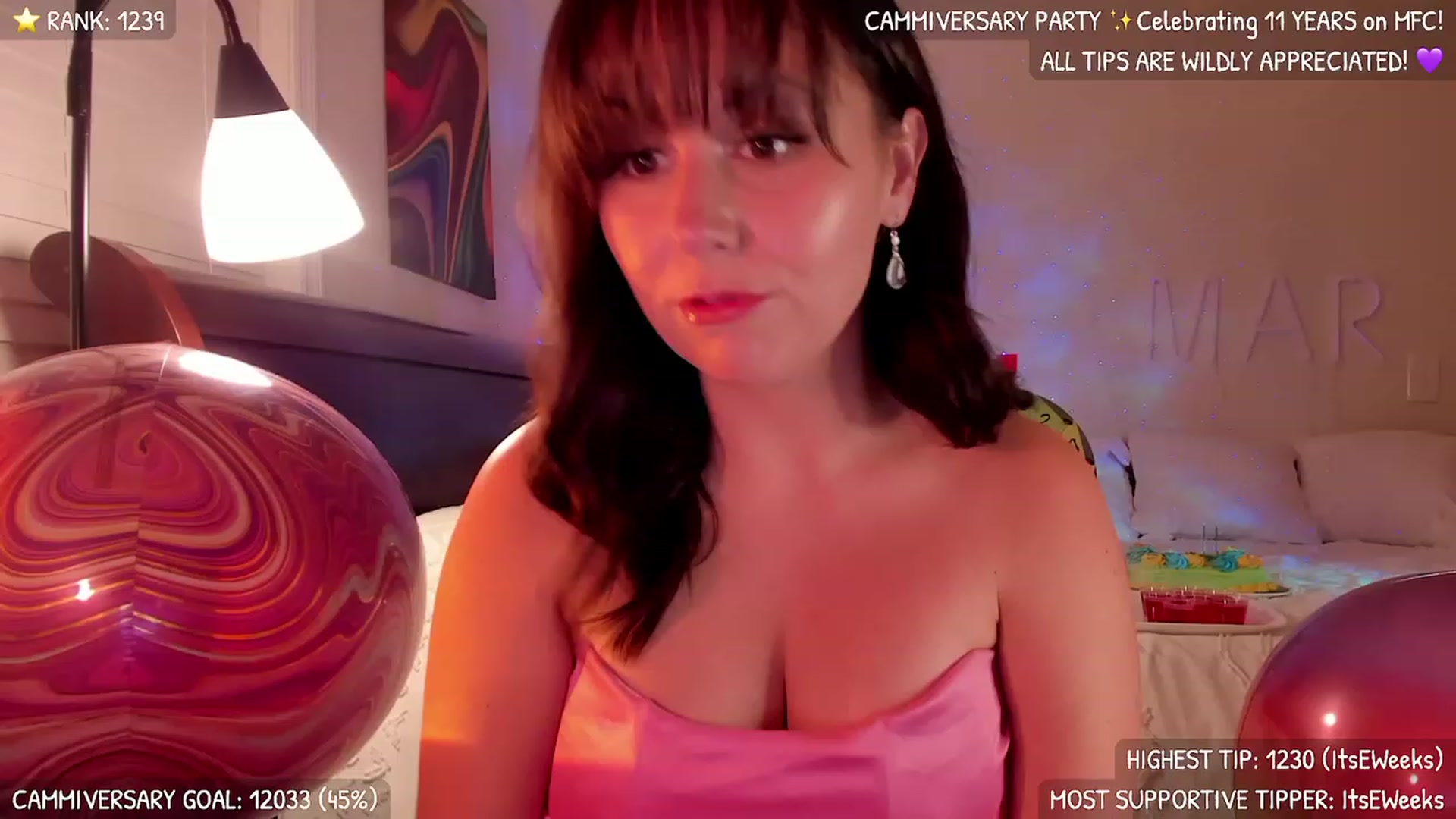 Gallery image thumbnail from ItsMar's myfreecams stream on, 06/10/2023, 07:54 image 3 of 20