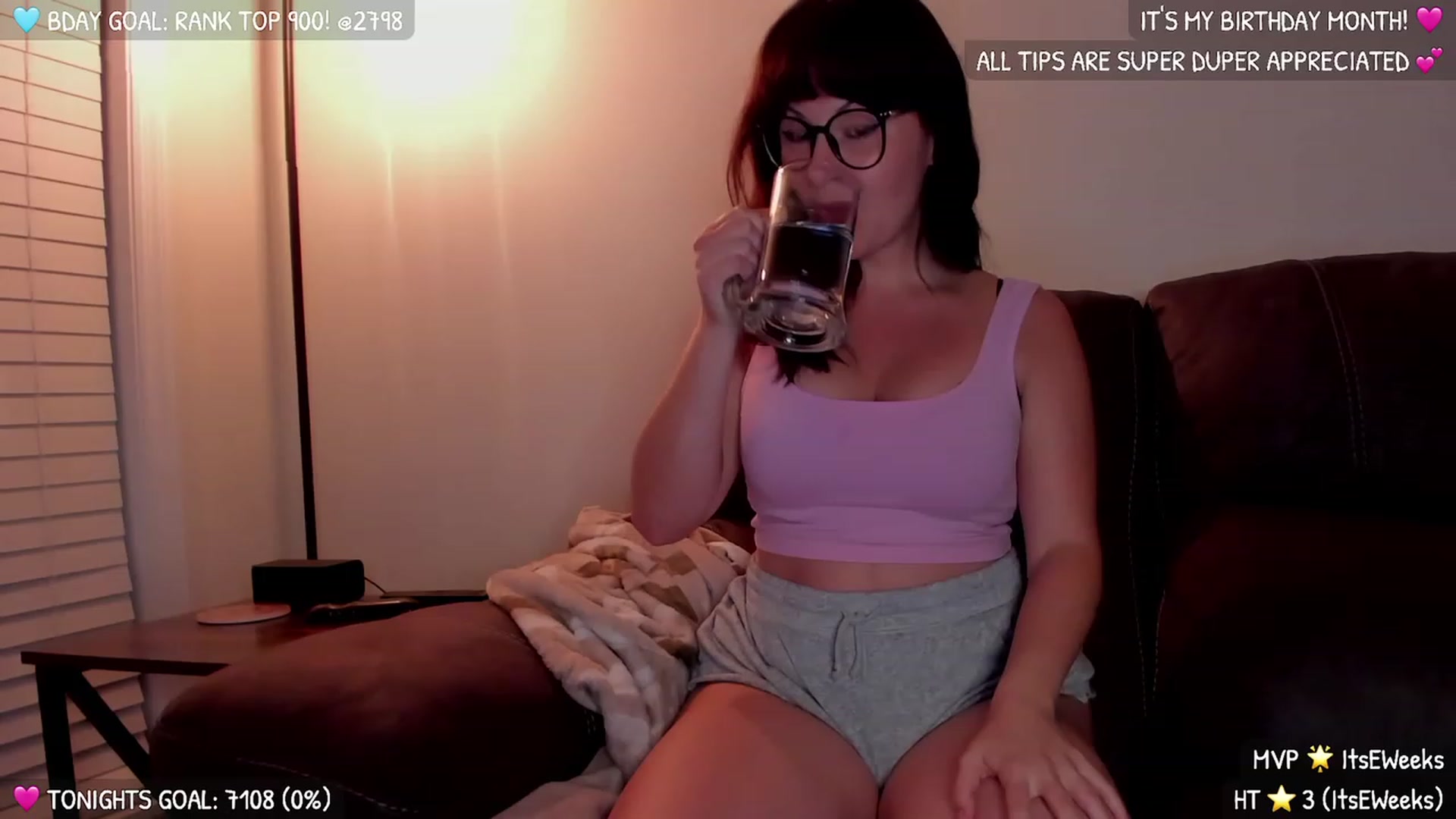 Gallery image thumbnail from ItsMar's myfreecams stream on, 09/23/2023, 05:46 image 2 of 20