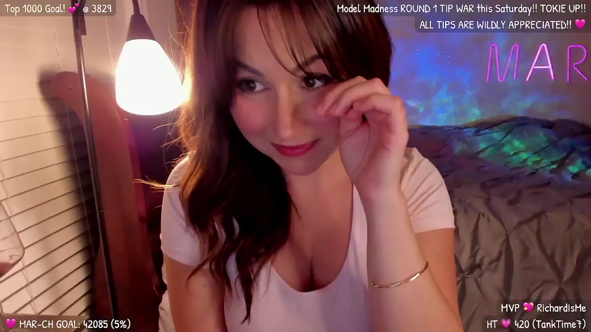 Gallery image thumbnail from ItsMar's myfreecams stream on, 03/07/2024, 05:10 image 3 of 20