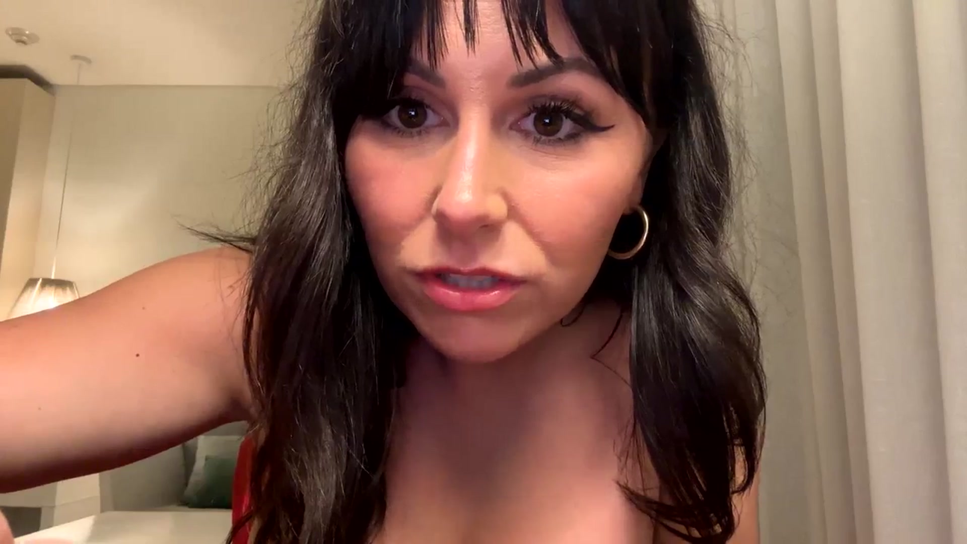 Gallery image thumbnail from ItsMar's myfreecams stream on, 03/15/2024, 03:16 image 4 of 20