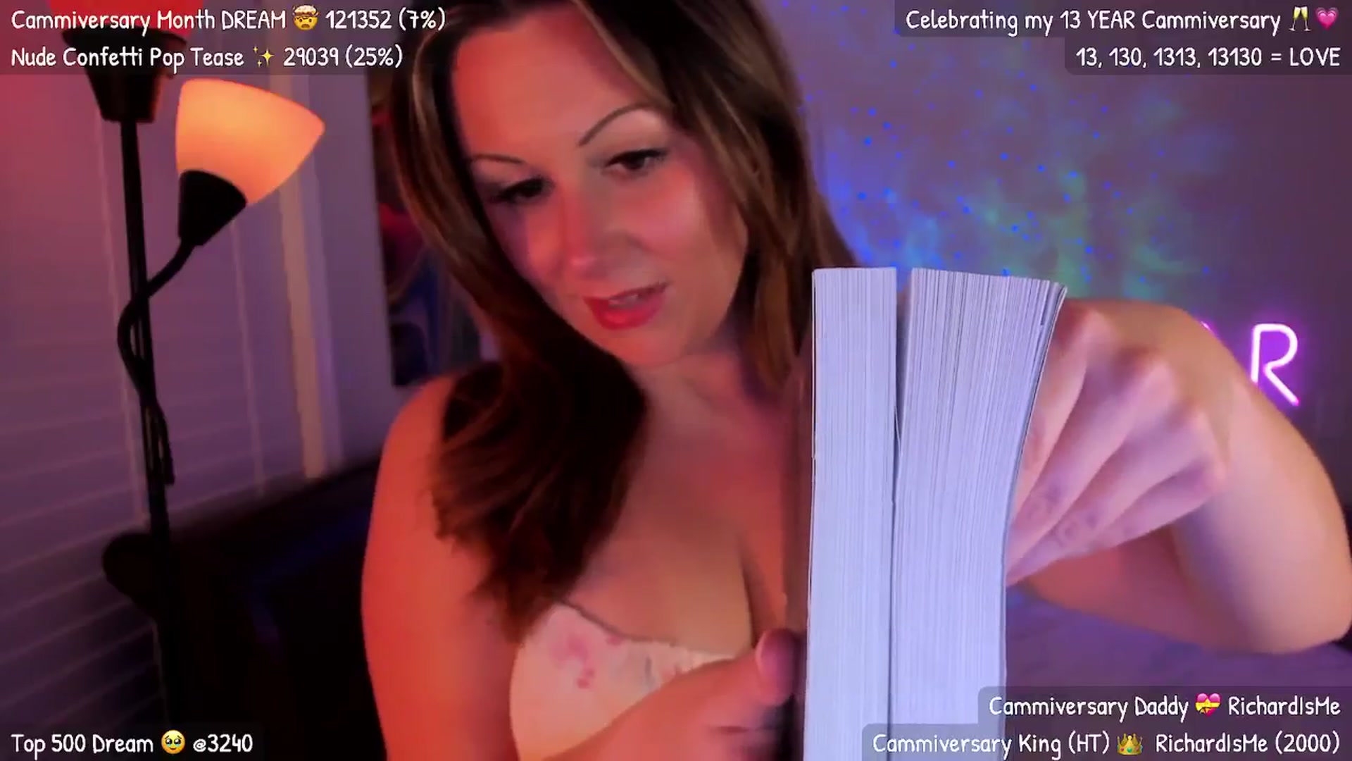 Gallery image thumbnail from ItsMar's myfreecams stream on, 06/22/2025, 05:52 image 7 of 20