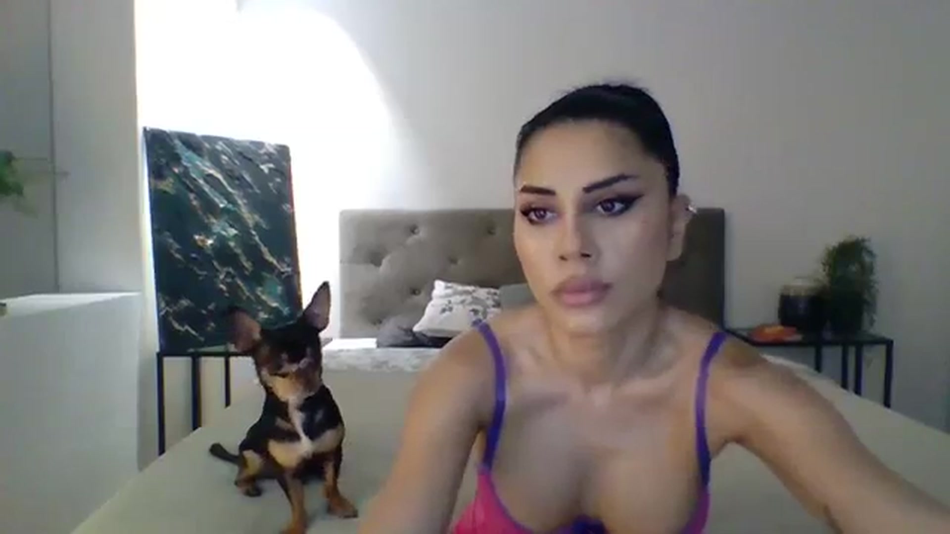 Gallery image thumbnail from ItsMe's myfreecams stream on, 11/15/2023, 11:16 image 2 of 20