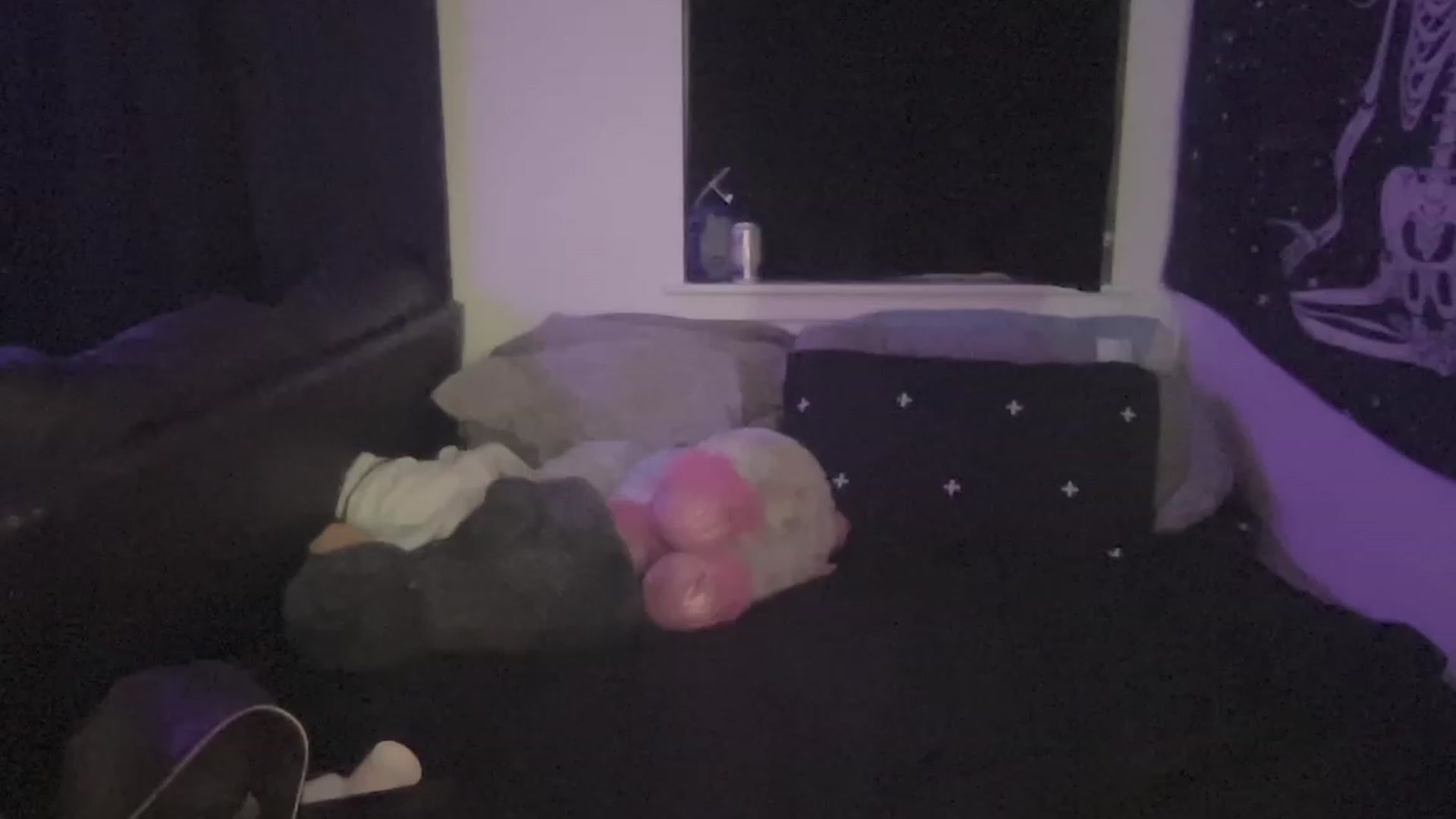 Gallery image thumbnail from ItsRavenRoses's myfreecams stream on, 02/08/2023, 07:22 image 6 of 20