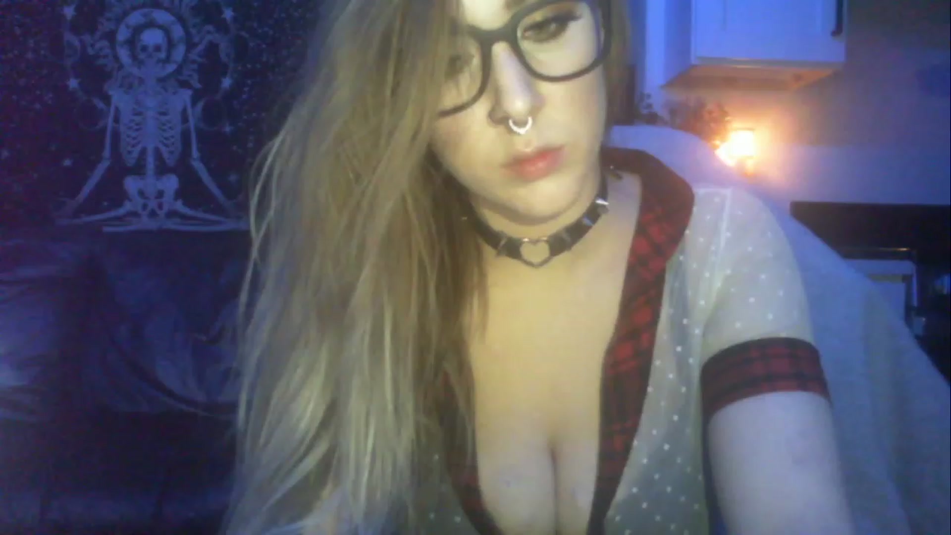 Gallery image thumbnail from ItsRavenRoses's myfreecams stream on, 03/30/2023, 08:54 image 1 of 20