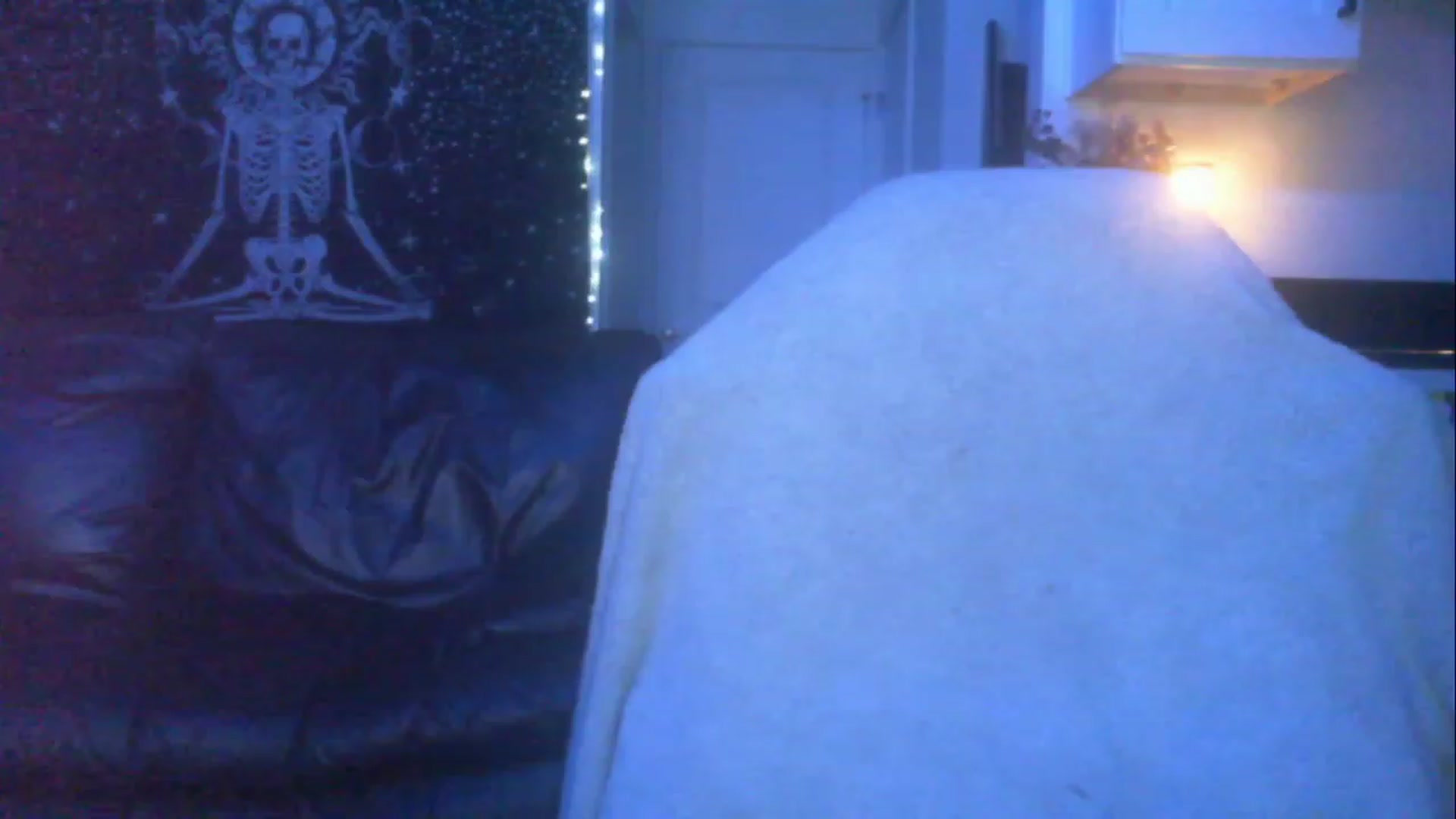Gallery image thumbnail from ItsRavenRoses's myfreecams stream on, 03/30/2023, 08:54 image 19 of 20