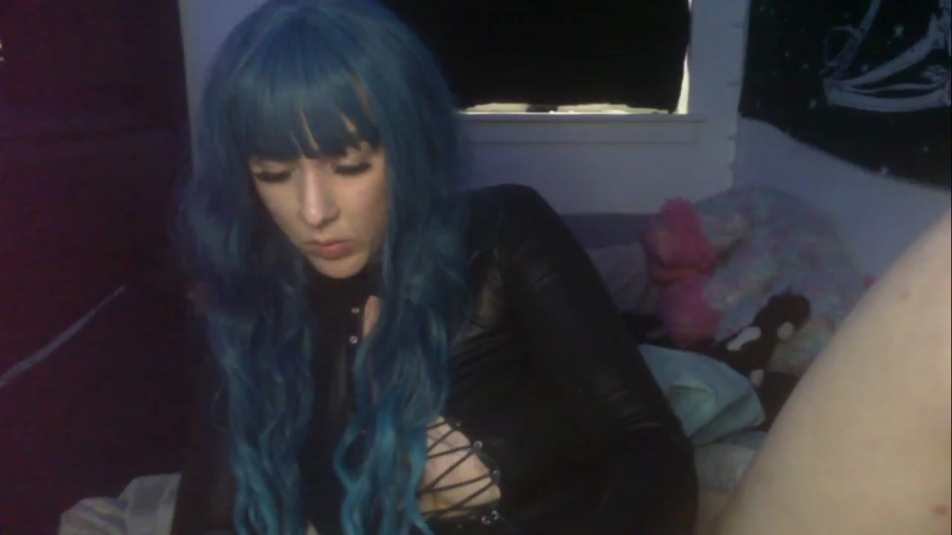 Gallery image thumbnail from ItsRavenRoses's myfreecams stream on, 04/22/2023, 15:52 image 17 of 20