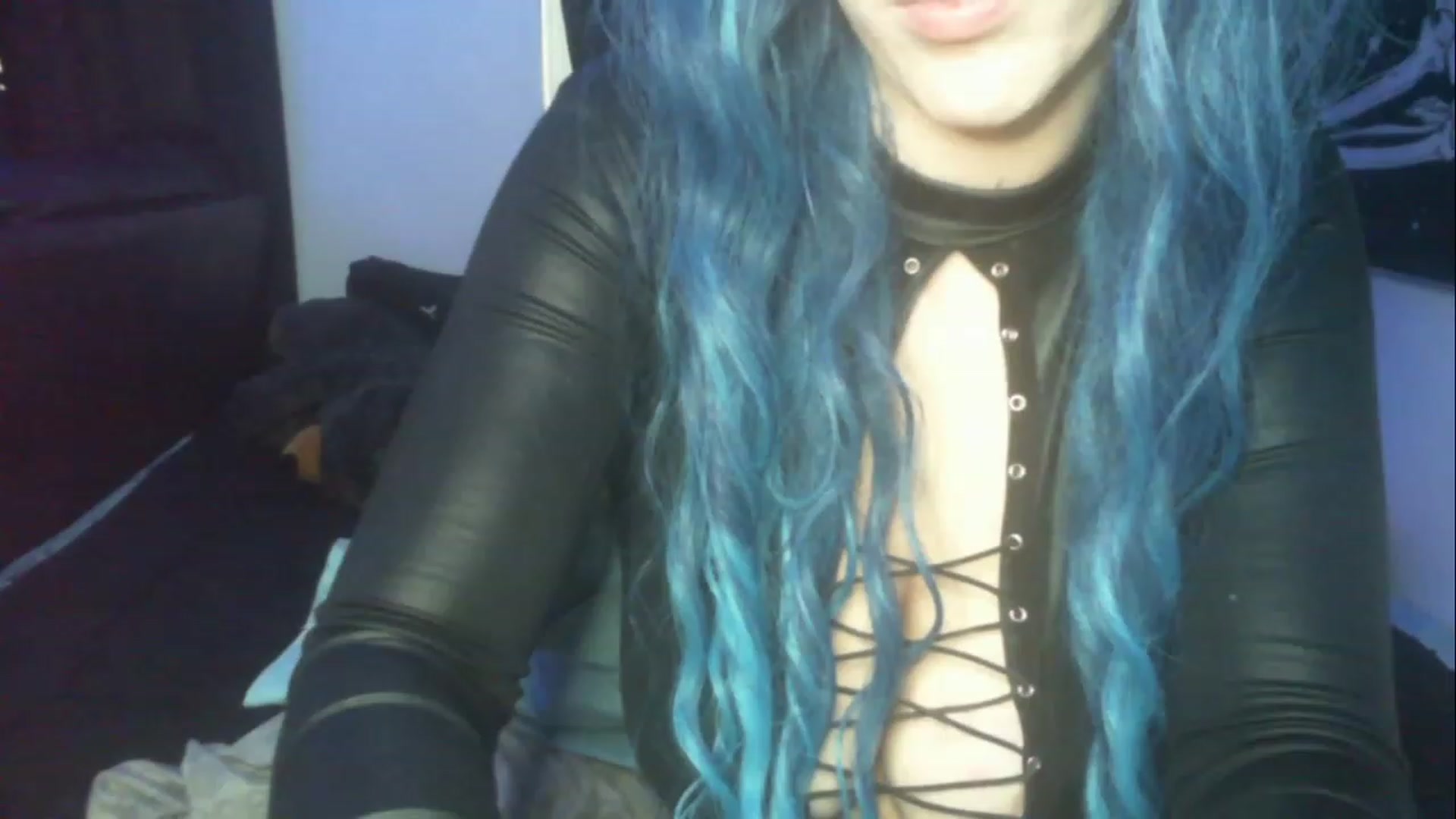 Gallery image thumbnail from ItsRavenRoses's myfreecams stream on, 04/22/2023, 15:52 image 11 of 20