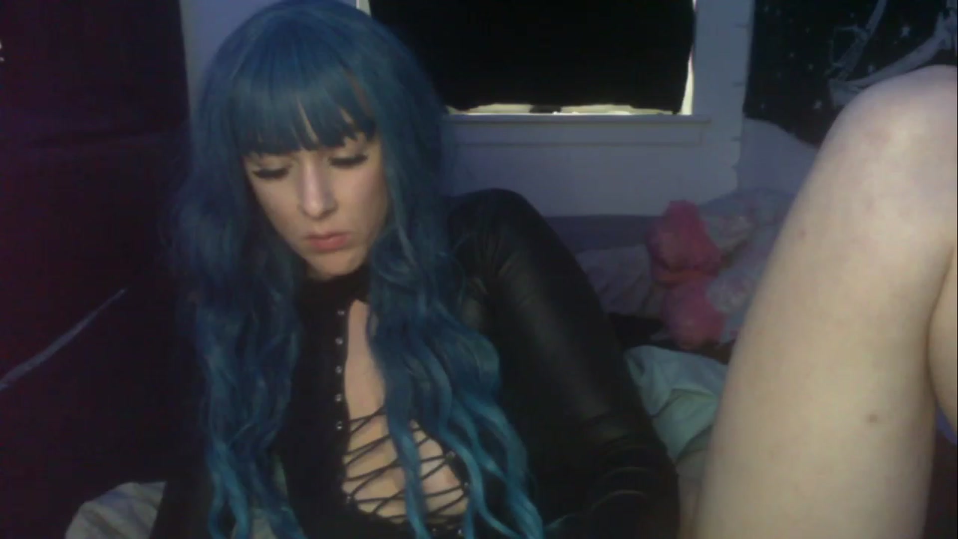 Gallery image thumbnail from ItsRavenRoses's myfreecams stream on, 04/22/2023, 15:52 image 20 of 20