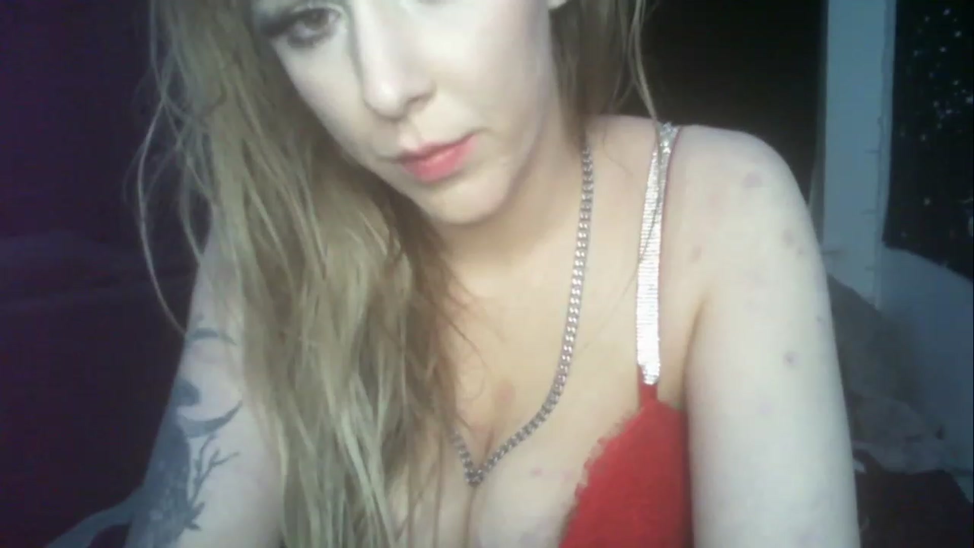 Gallery image thumbnail from ItsRavenRoses's myfreecams stream on, 05/02/2023, 07:52 image 18 of 20