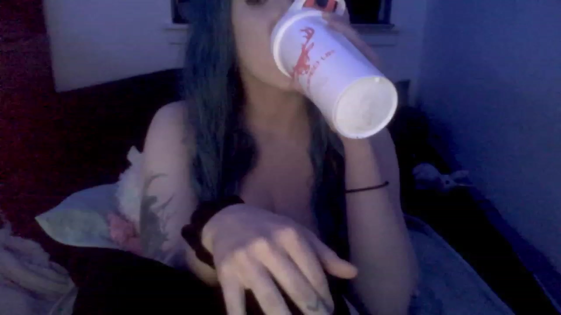 Gallery image thumbnail from ItsRavenRoses's myfreecams stream on, 07/03/2023, 07:45 image 4 of 20