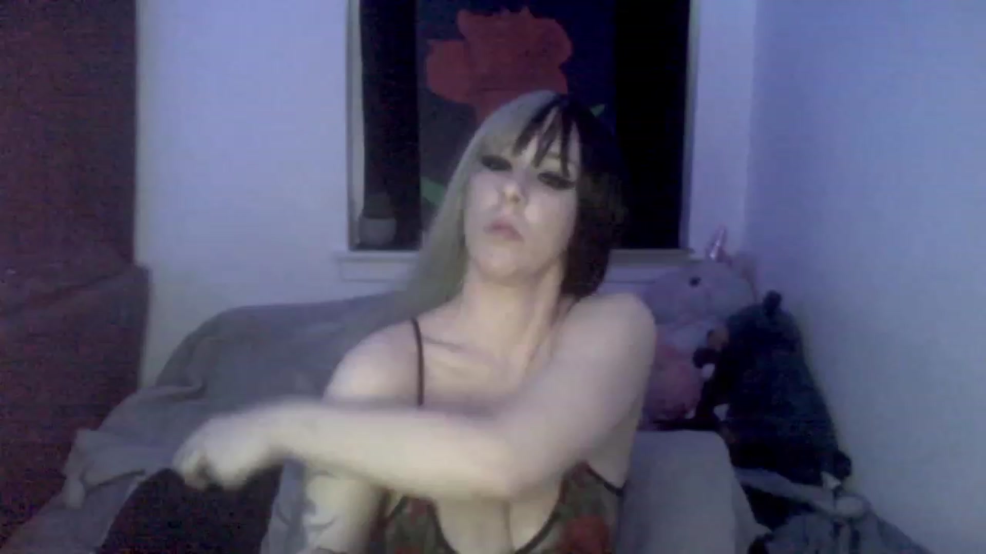 Gallery image thumbnail from ItsRavenRoses's myfreecams stream on, 07/04/2023, 13:07 image 7 of 20