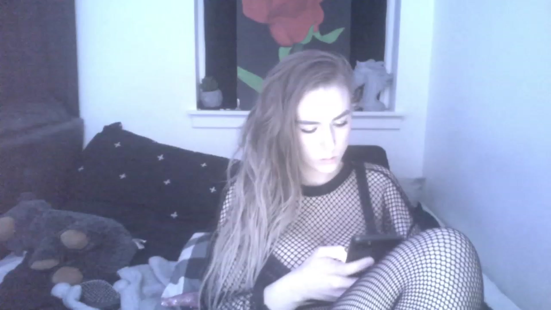 Gallery image thumbnail from ItsRavenRoses's myfreecams stream on, 07/24/2023, 13:10 image 8 of 20