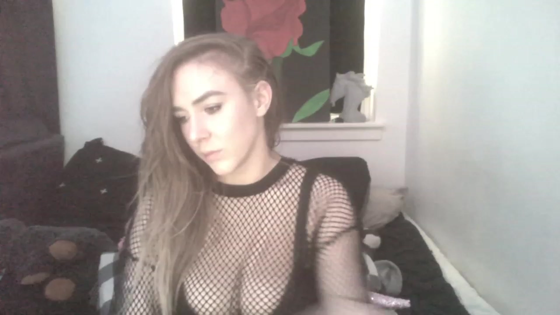Gallery image thumbnail from ItsRavenRoses's myfreecams stream on, 07/24/2023, 14:01 image 16 of 20