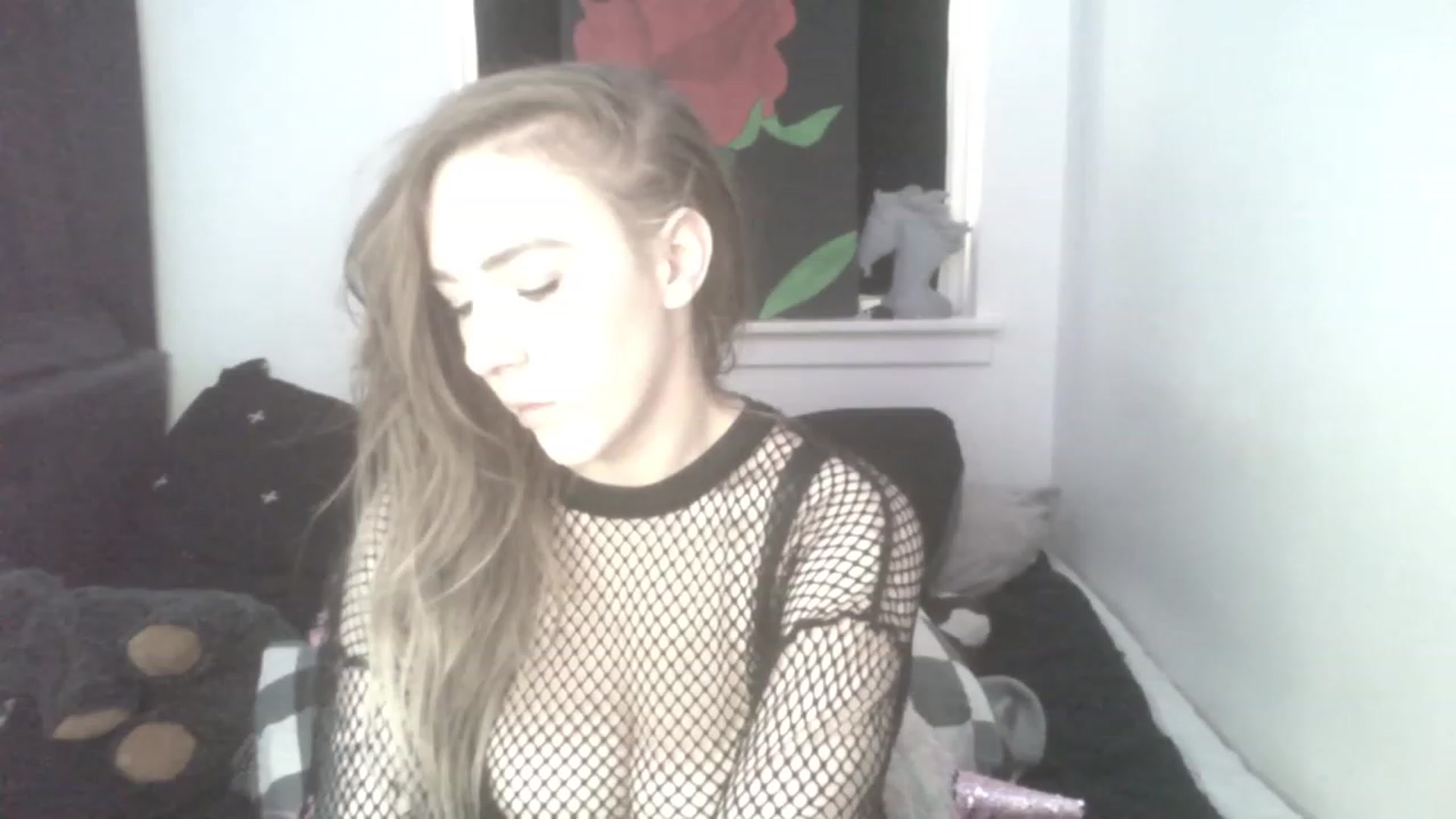Gallery image thumbnail from ItsRavenRoses's myfreecams stream on, 07/24/2023, 14:01 image 14 of 20