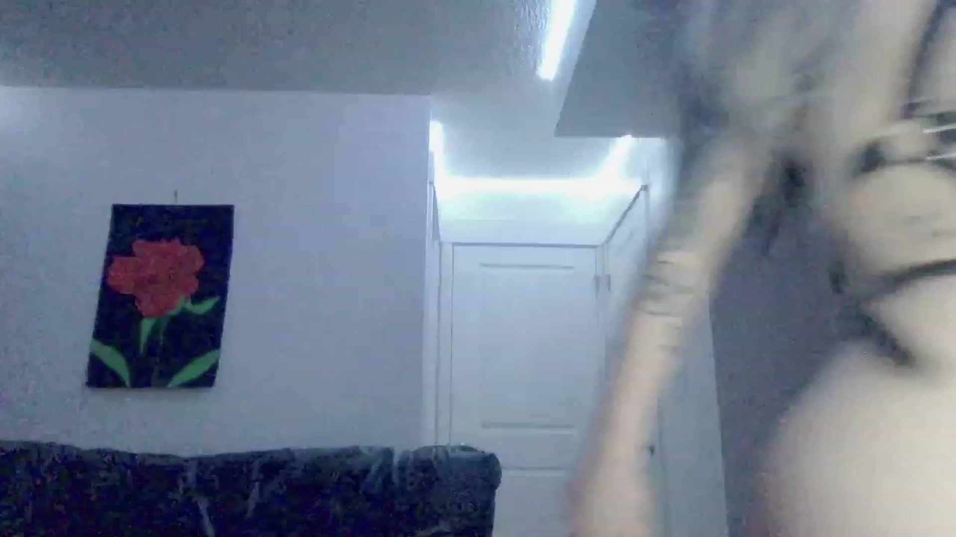 Gallery image thumbnail from ItsRavenRoses's myfreecams stream on, 09/11/2023, 06:04 image 18 of 20