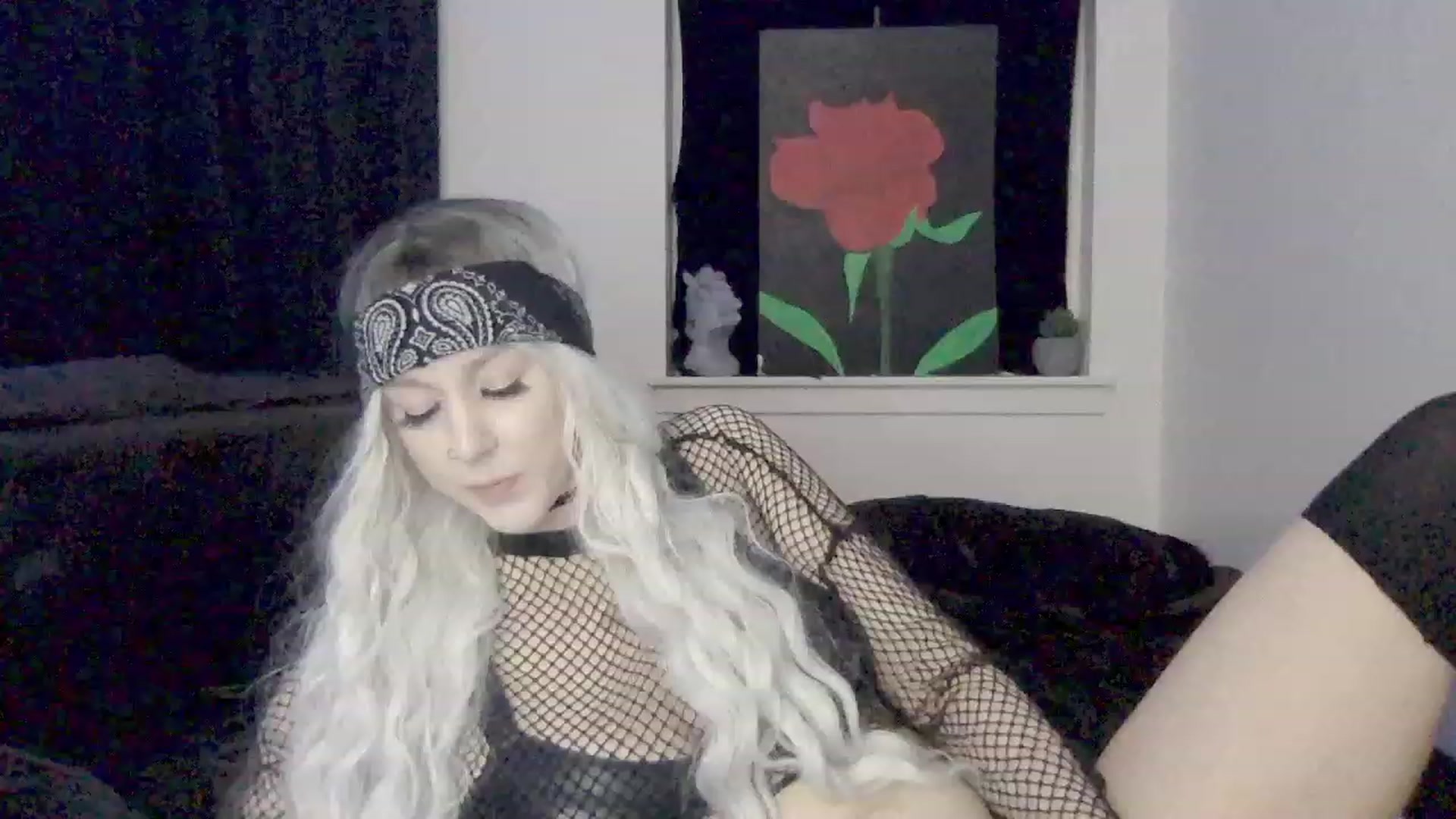 Gallery image thumbnail from ItsRavenRoses's myfreecams stream on, 10/24/2023, 11:08 image 5 of 20