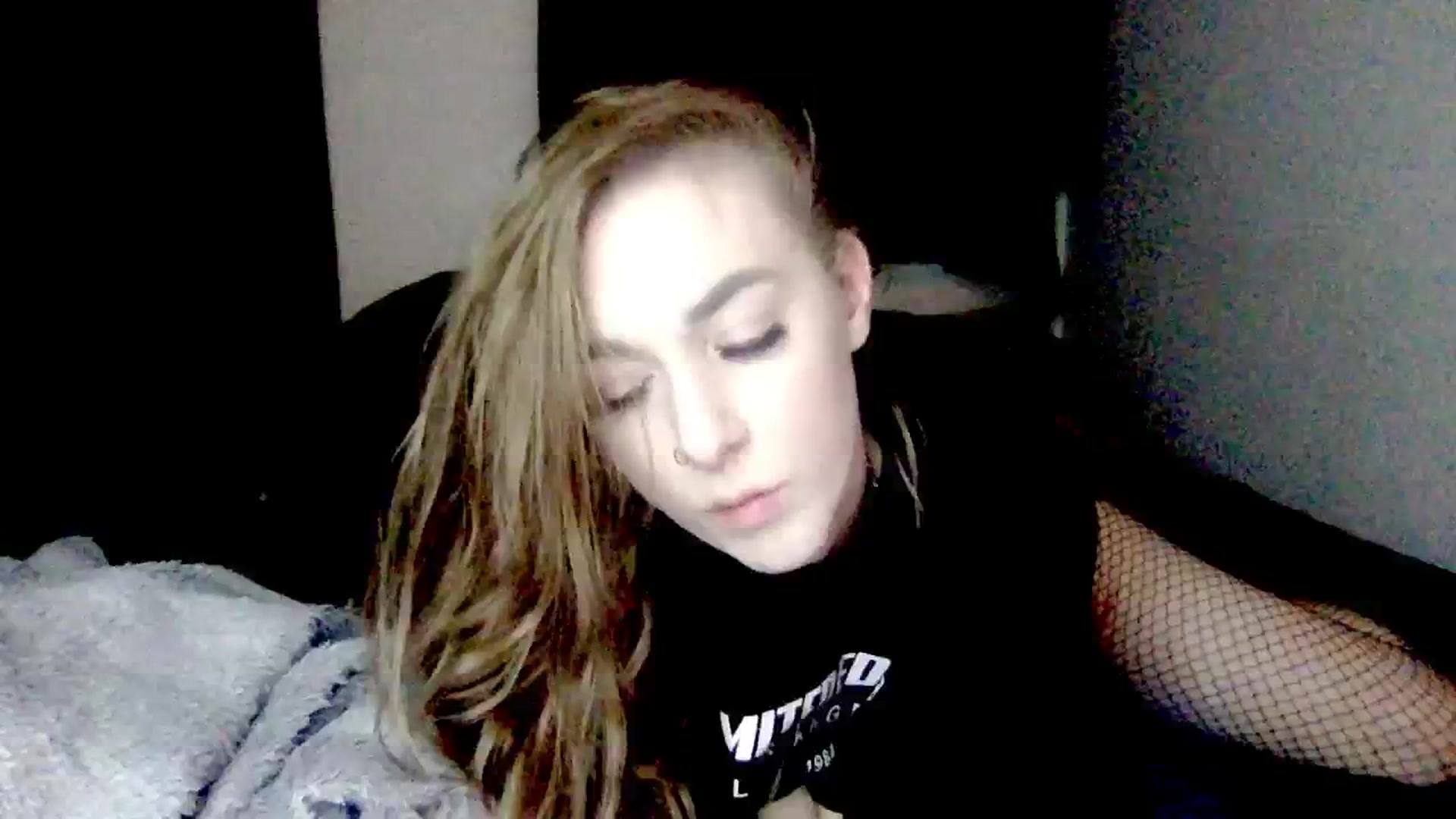 Gallery image thumbnail from ItsRavenRoses's myfreecams stream on, 02/04/2024, 14:21 image 15 of 20