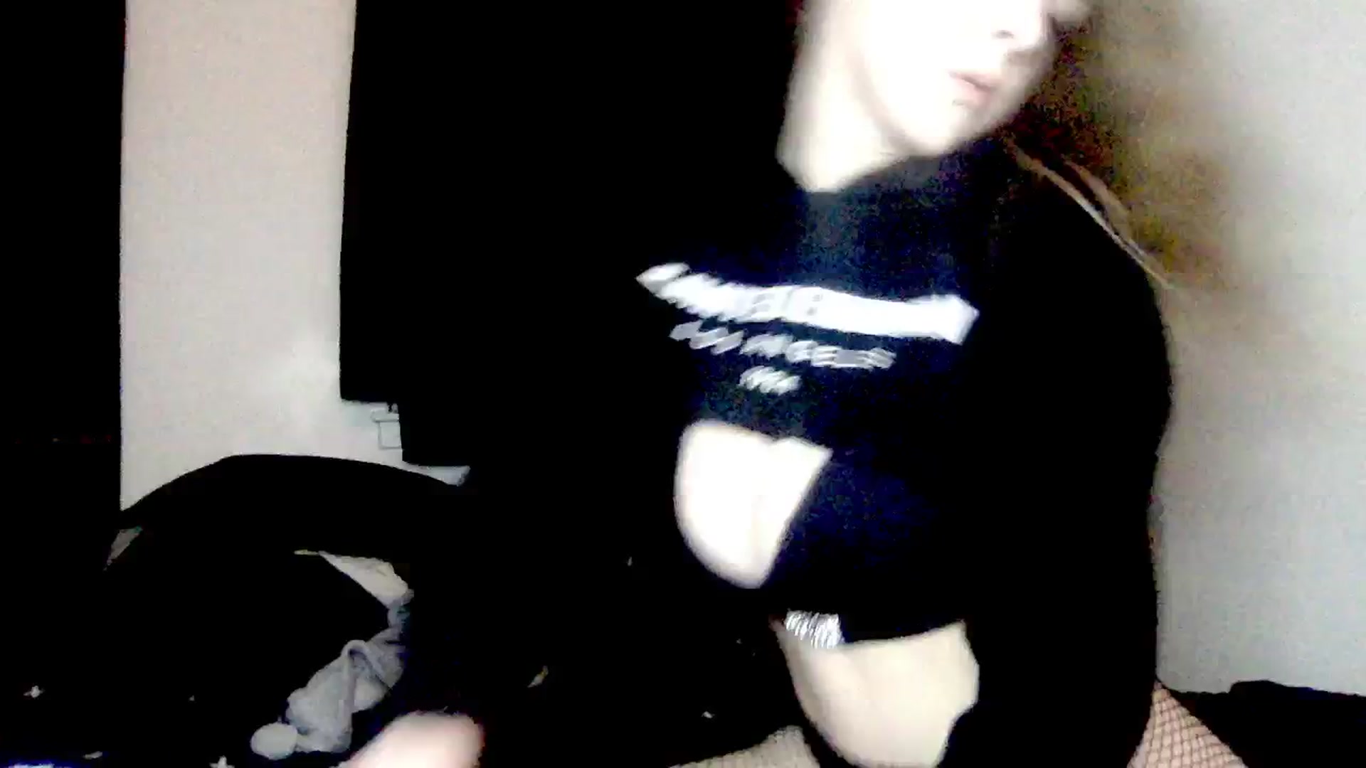 Gallery image thumbnail from ItsRavenRoses's myfreecams stream on, 02/04/2024, 14:21 image 9 of 20