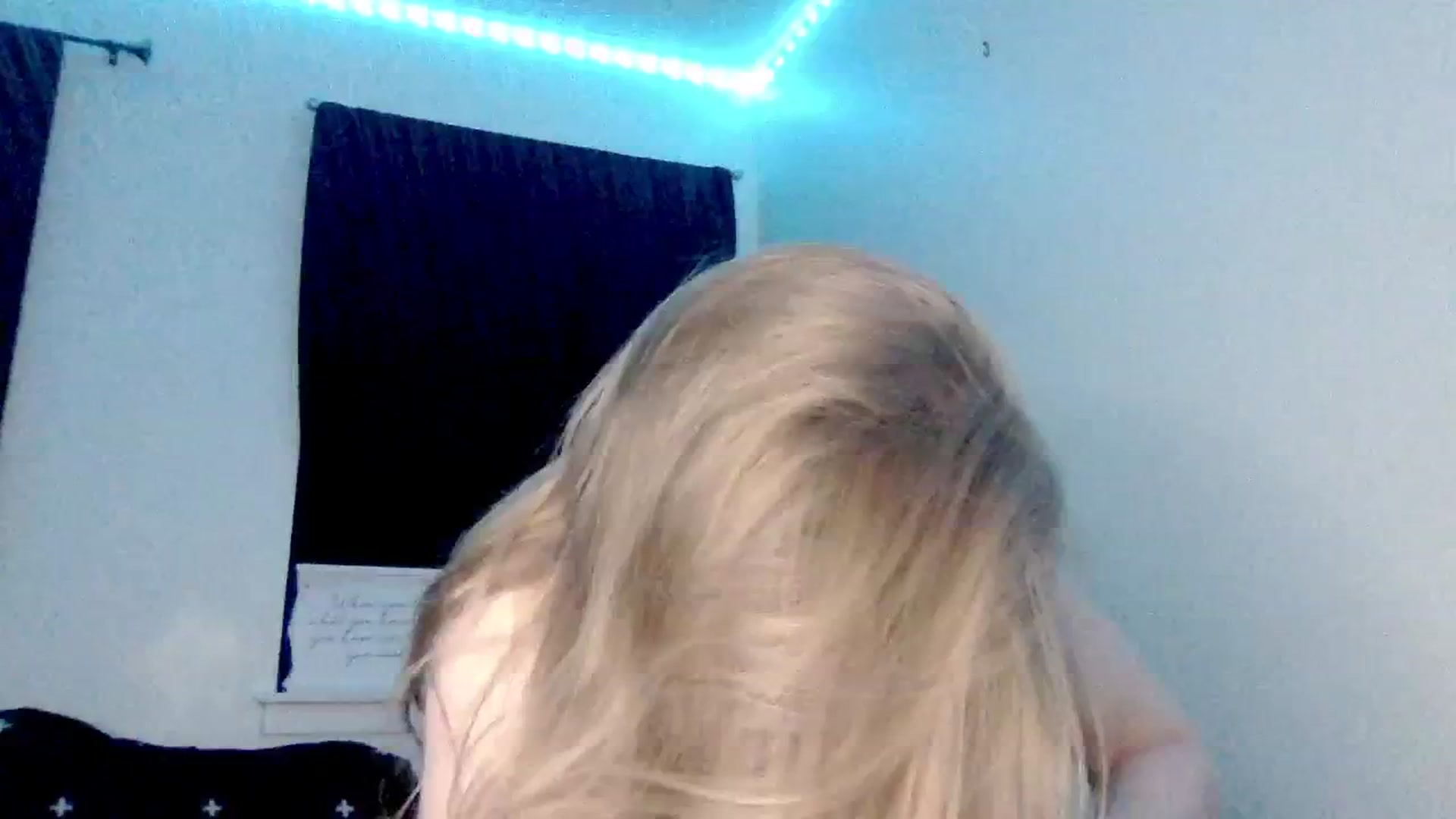 Gallery image thumbnail from ItsRavenRoses's myfreecams stream on, 02/22/2024, 12:48 image 19 of 20