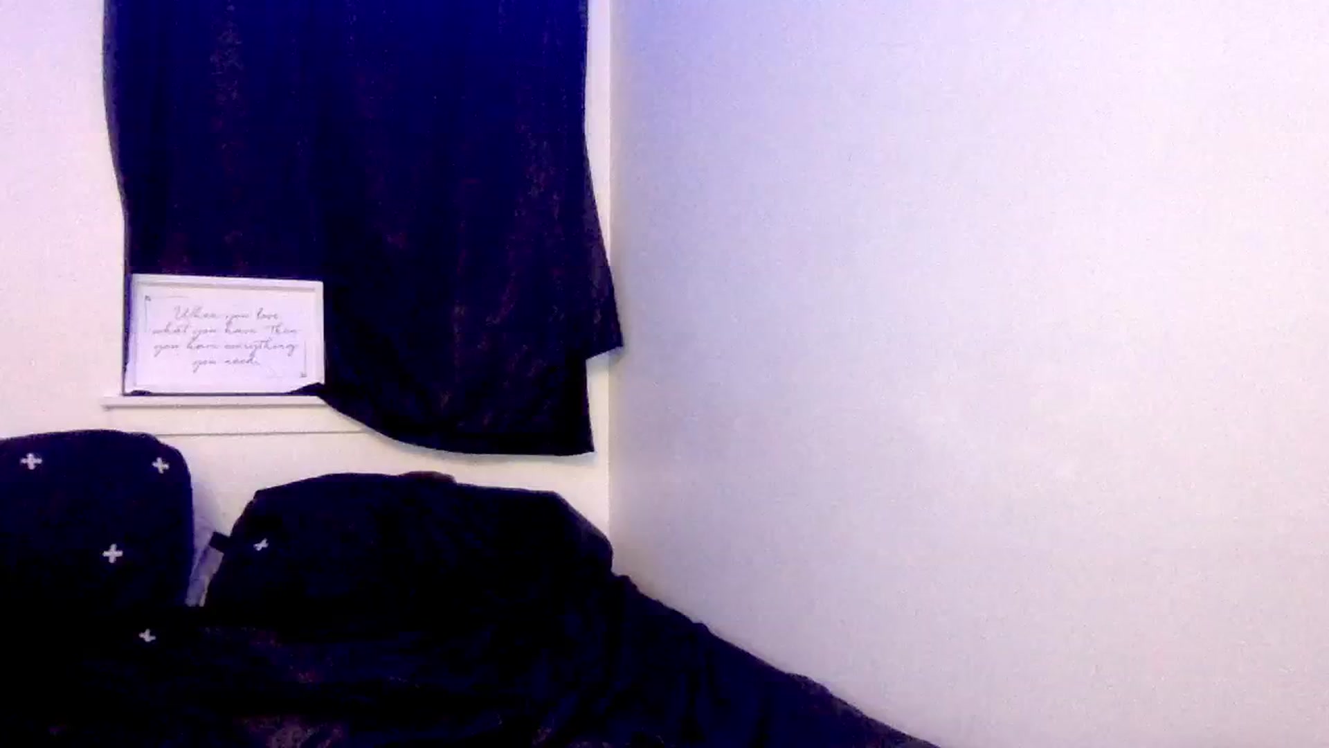 Gallery image thumbnail from ItsRavenRoses's myfreecams stream on, 02/26/2024, 04:51 image 7 of 20