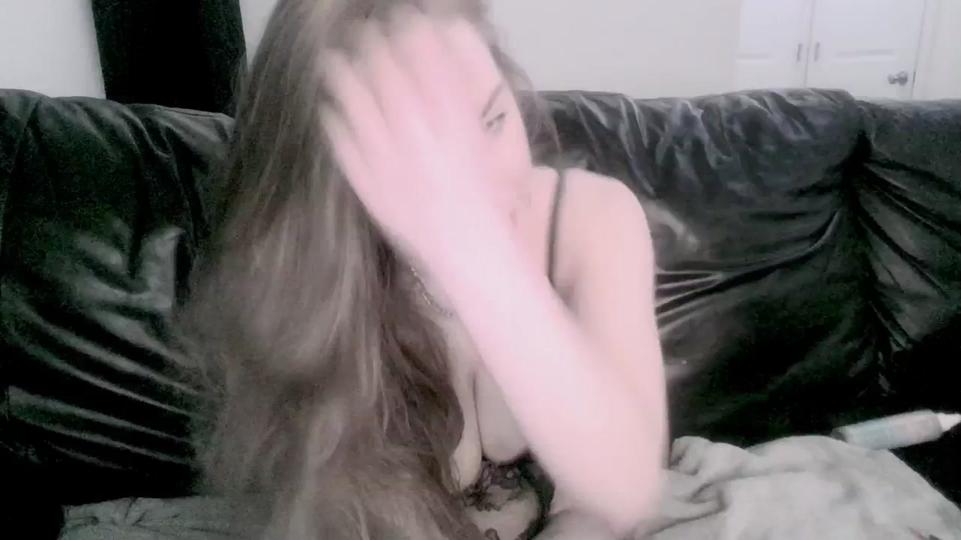 Gallery image thumbnail from ItsRavenRoses's myfreecams stream on, 03/10/2024, 15:06 image 2 of 20