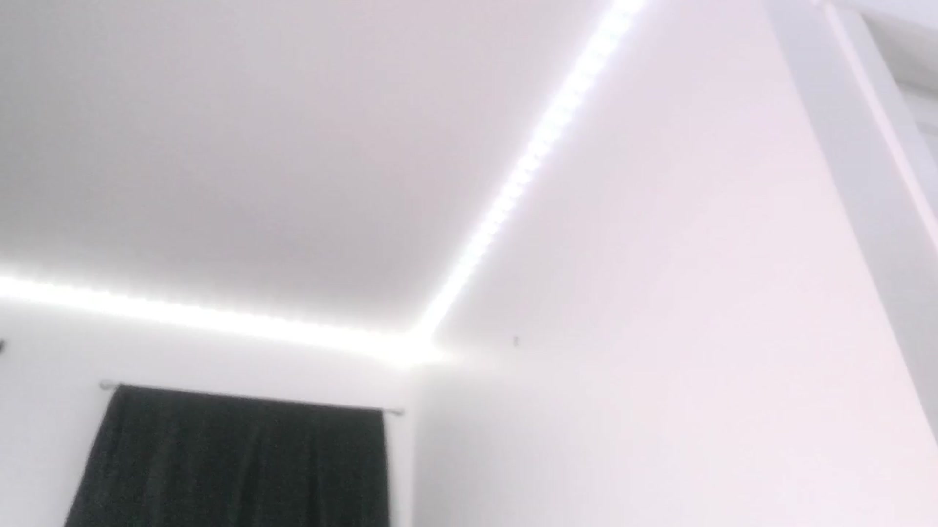Gallery image thumbnail from ItsRavenRoses's myfreecams stream on, 03/29/2024, 14:41 image 4 of 20