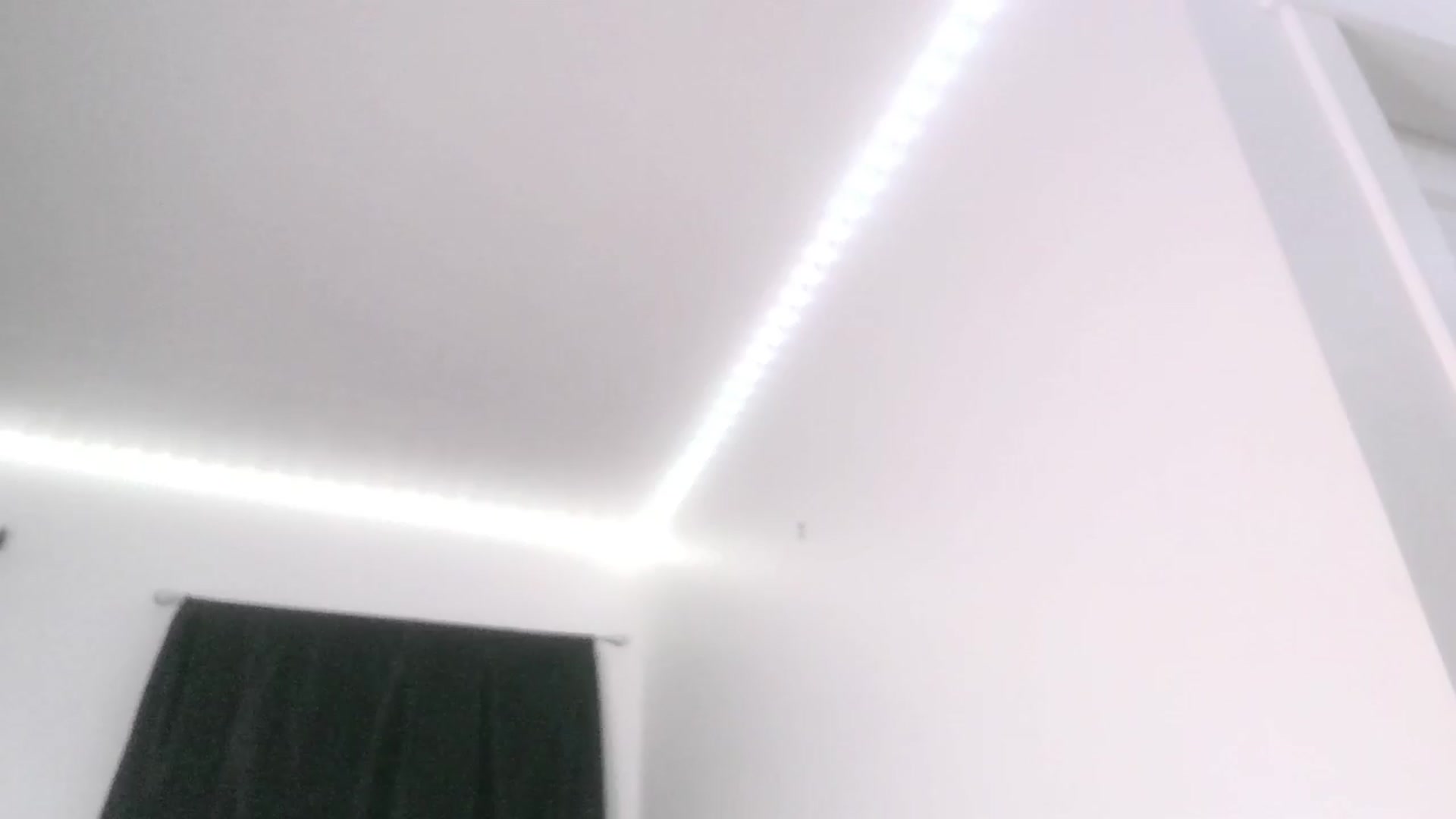 Gallery image thumbnail from ItsRavenRoses's myfreecams stream on, 03/29/2024, 14:41 image 8 of 20
