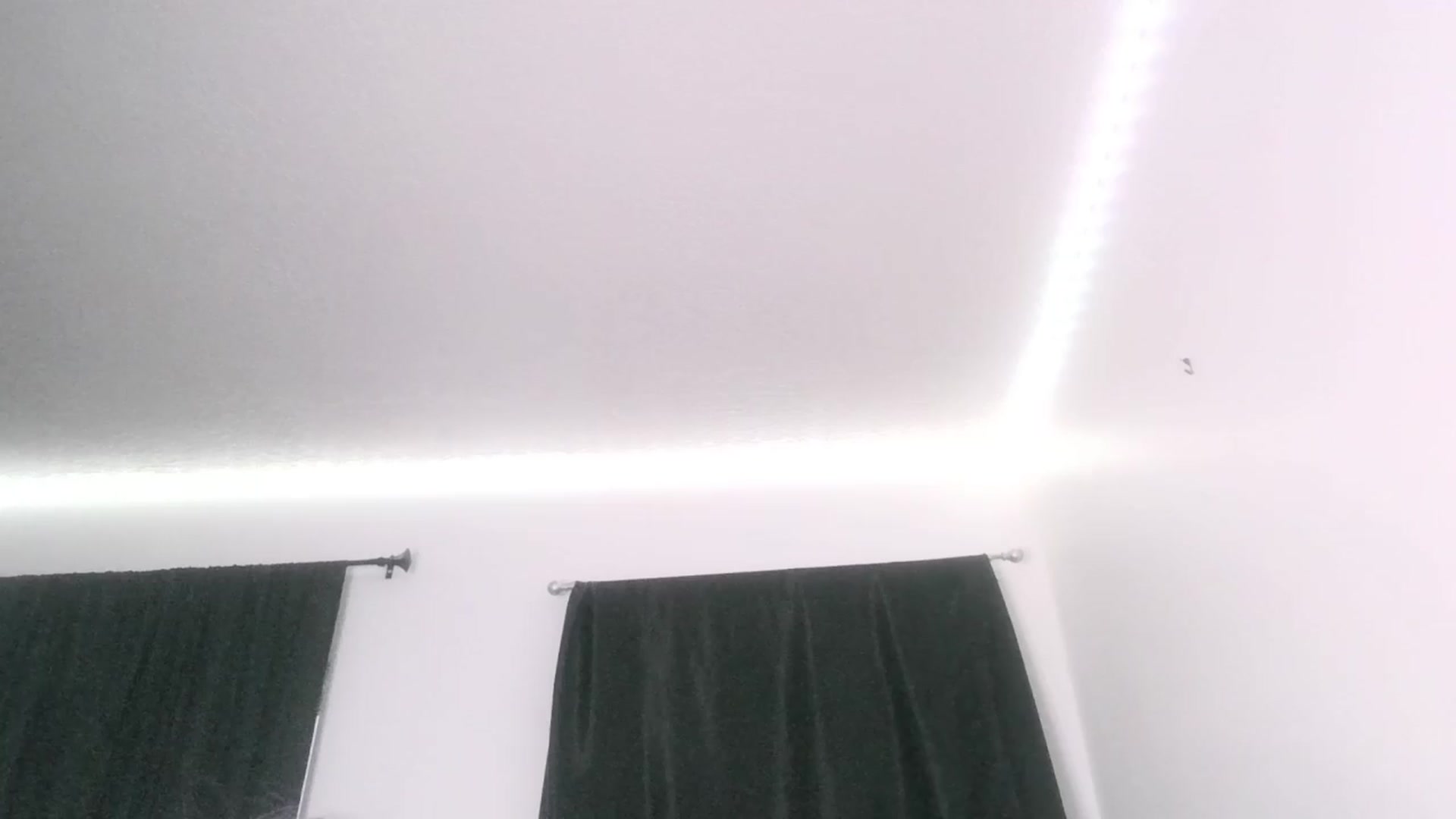 Gallery image thumbnail from ItsRavenRoses's myfreecams stream on, 03/29/2024, 14:41 image 2 of 20