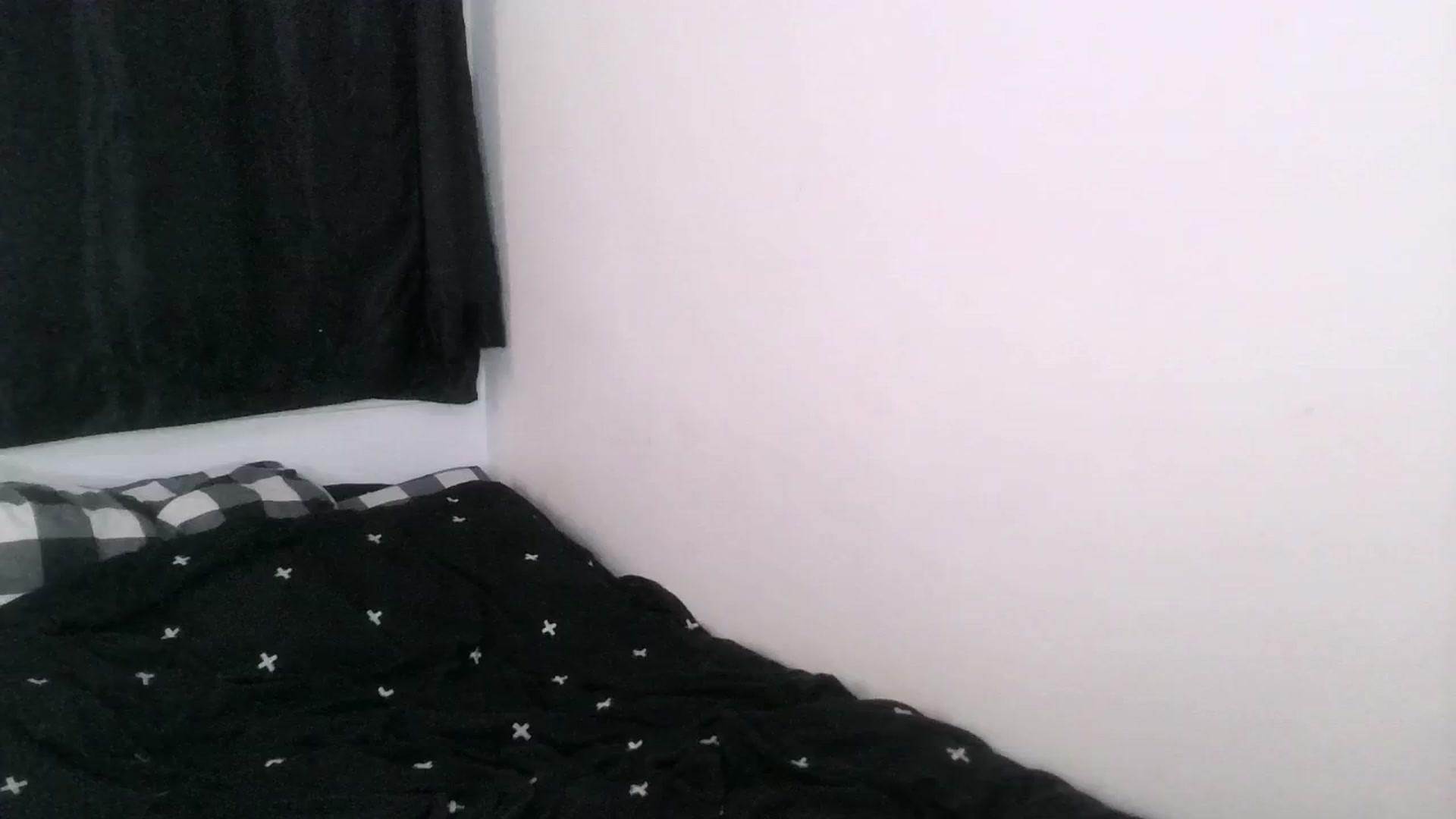Gallery image thumbnail from ItsRavenRoses's myfreecams stream on, 05/26/2024, 22:07 image 7 of 20