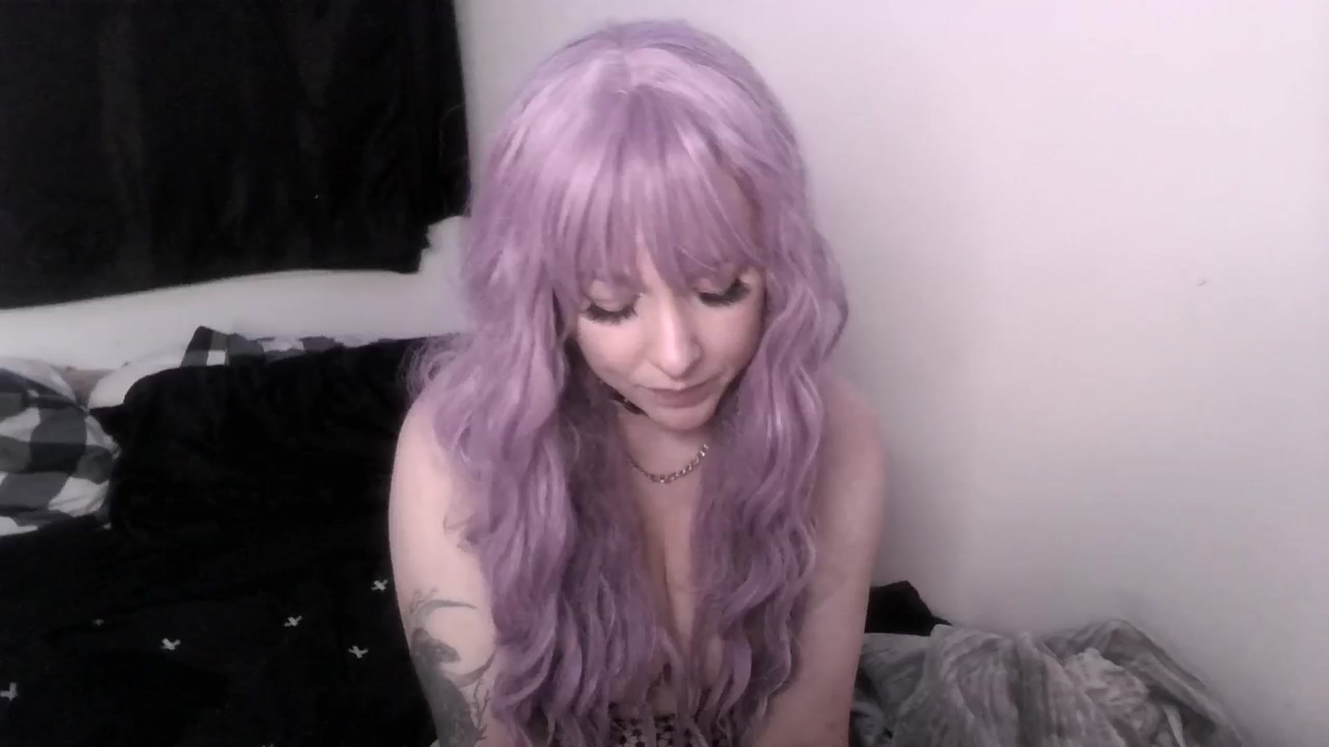 Gallery image thumbnail from ItsRavenRoses's myfreecams stream on, 05/30/2024, 24:01 image 20 of 20